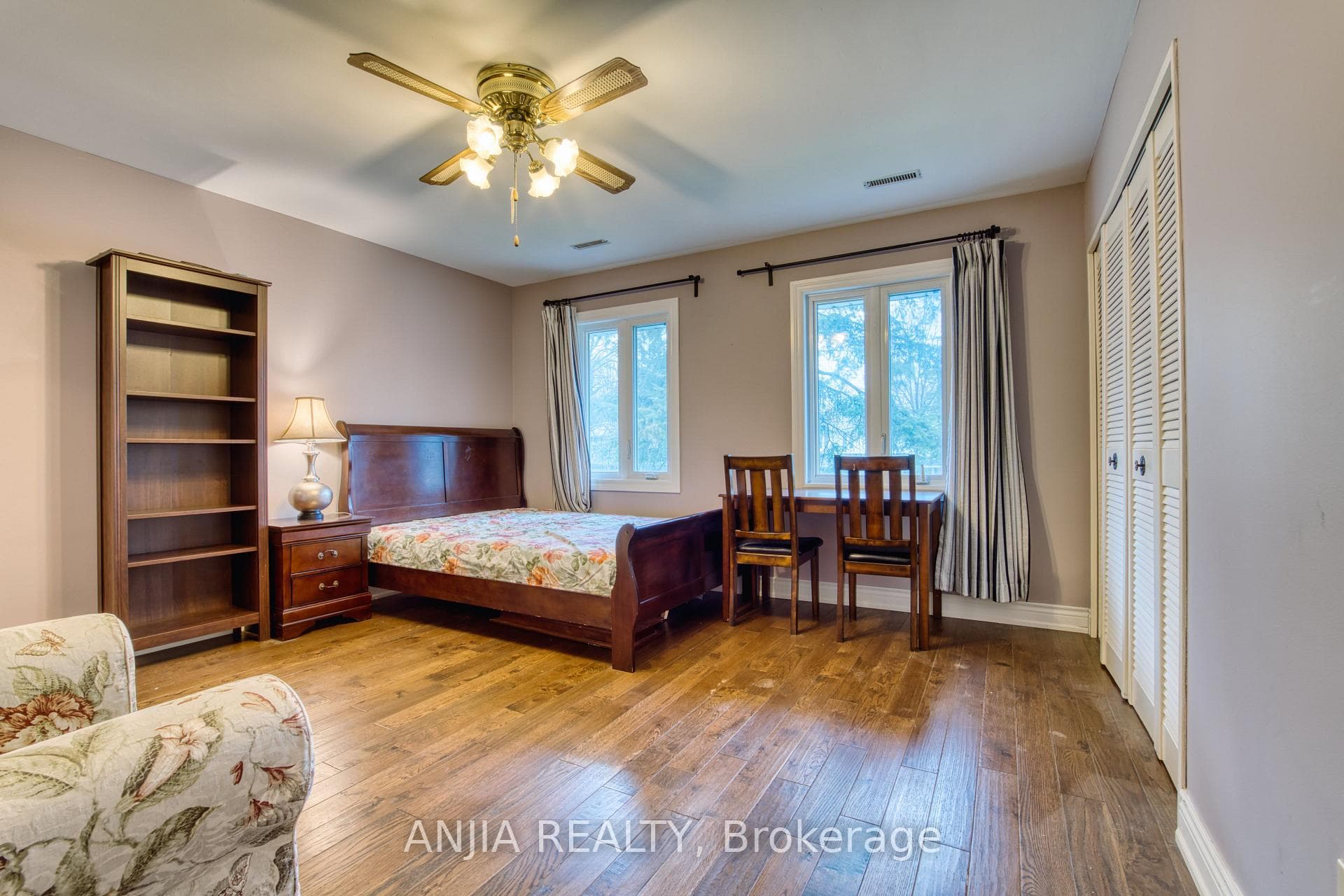 37 Allangrove Crescent Unit Second Floor, Scarborough Village / Eglinton East, ON M1W 1S4 - Photo 1