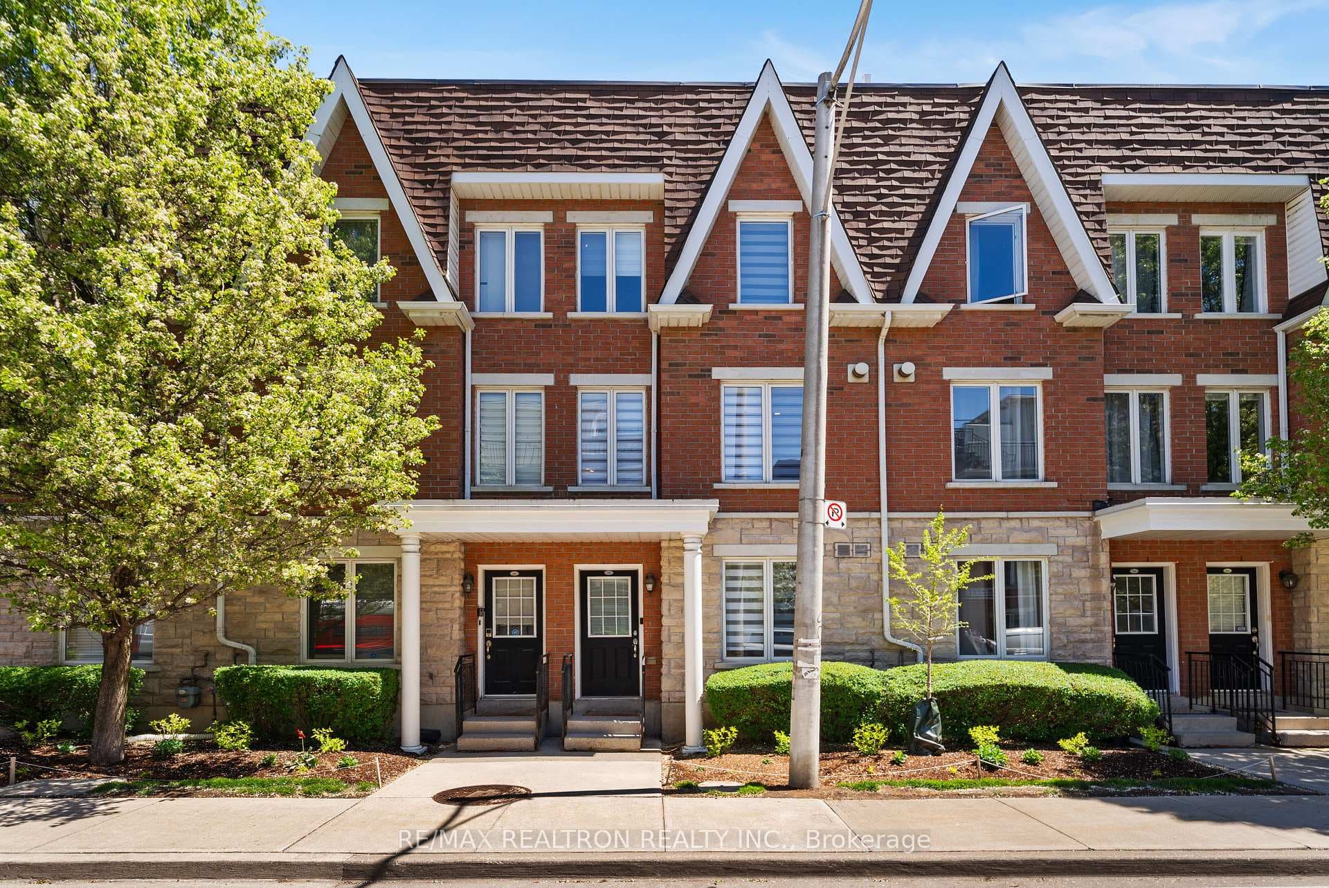 25 Laidlaw Street Unit 506, High Park / Junction / Roncesvalles, ON M6K 1X3 - Photo 1