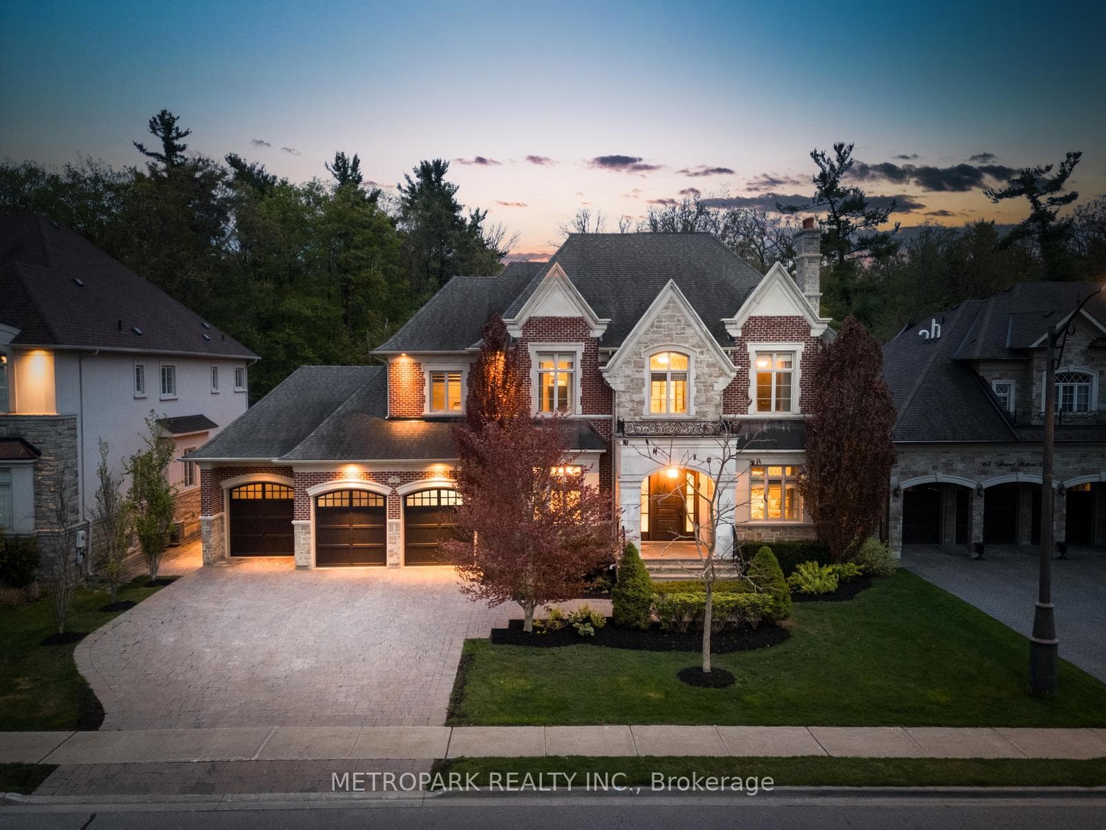 55 Grand Vellore Crescent, Vaughan