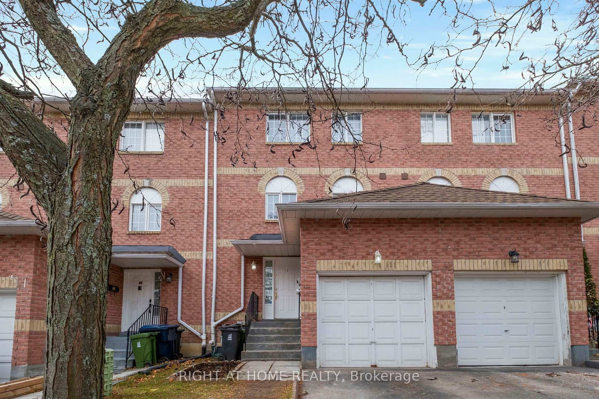 138 Homestead Road Unit 20, Rouge / Port Union / Malvern, ON M1E 3S2 - Photo 1