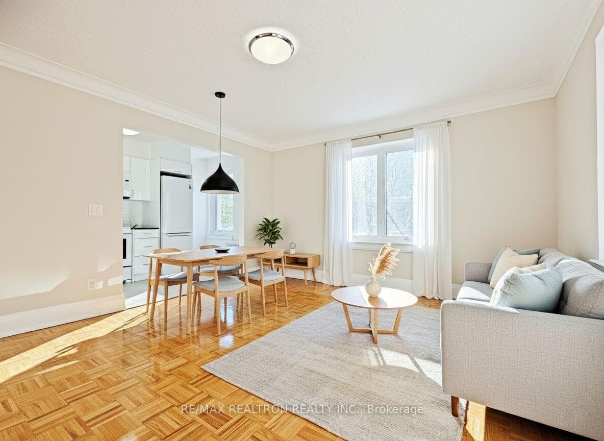 394 Avenue Road Unit 308, Annex / Yorkville / Summerhill, ON M4V 2H4 - Photo 1