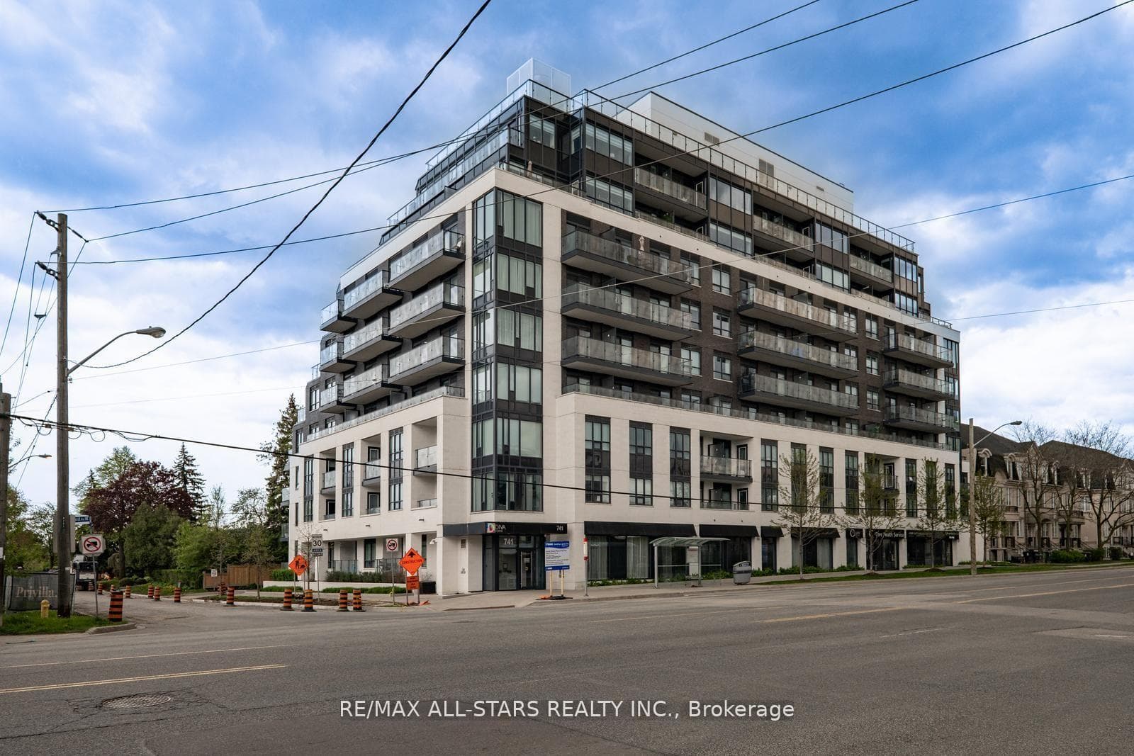 741 Sheppard Avenue Unit 104, North York (Bathurst Manor / Clanton Park), ON M3H 2S9 - Photo 1