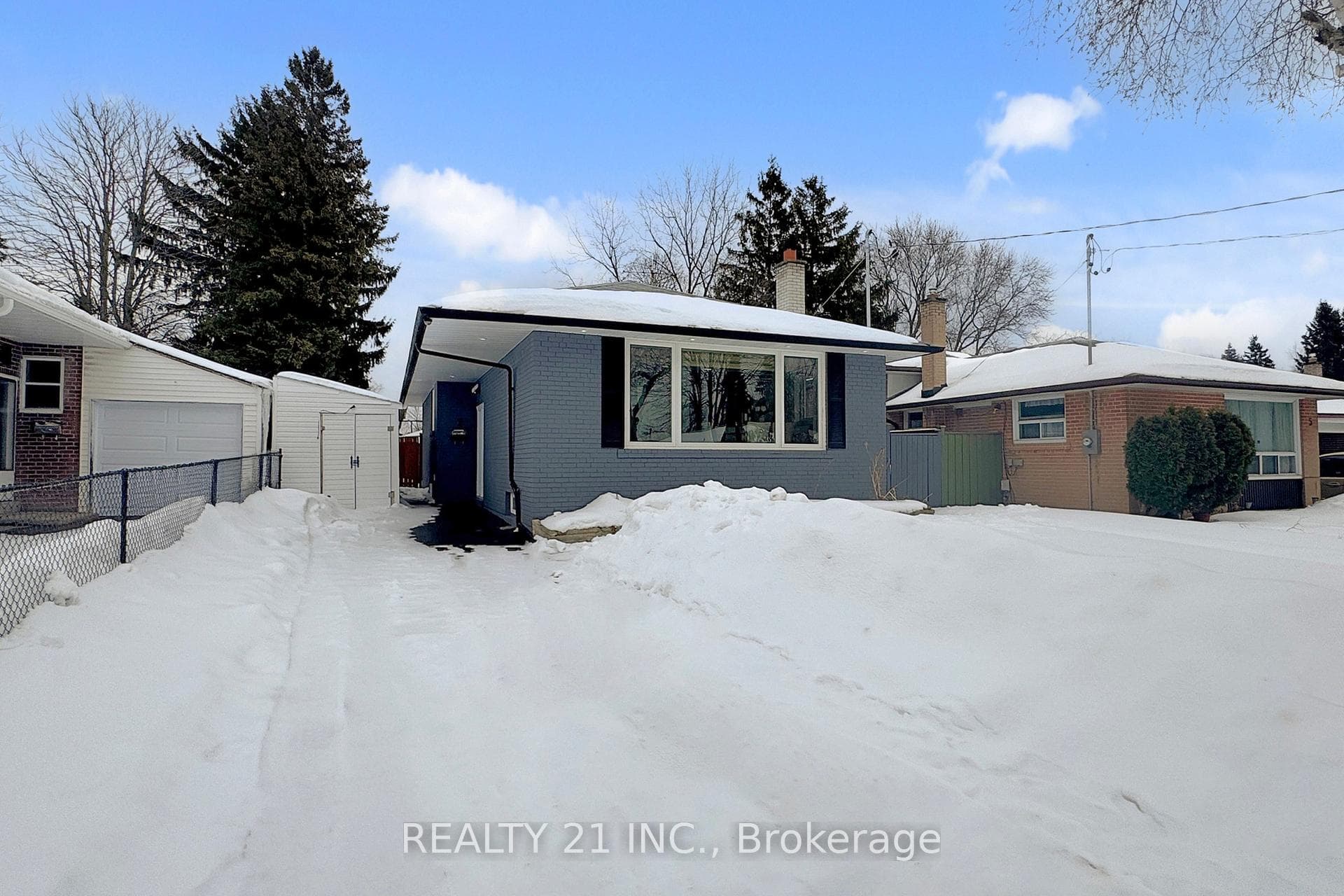 7 Stoney Creek Drive, Rouge / Port Union / Malvern, ON M1E 3L2 - Photo 1