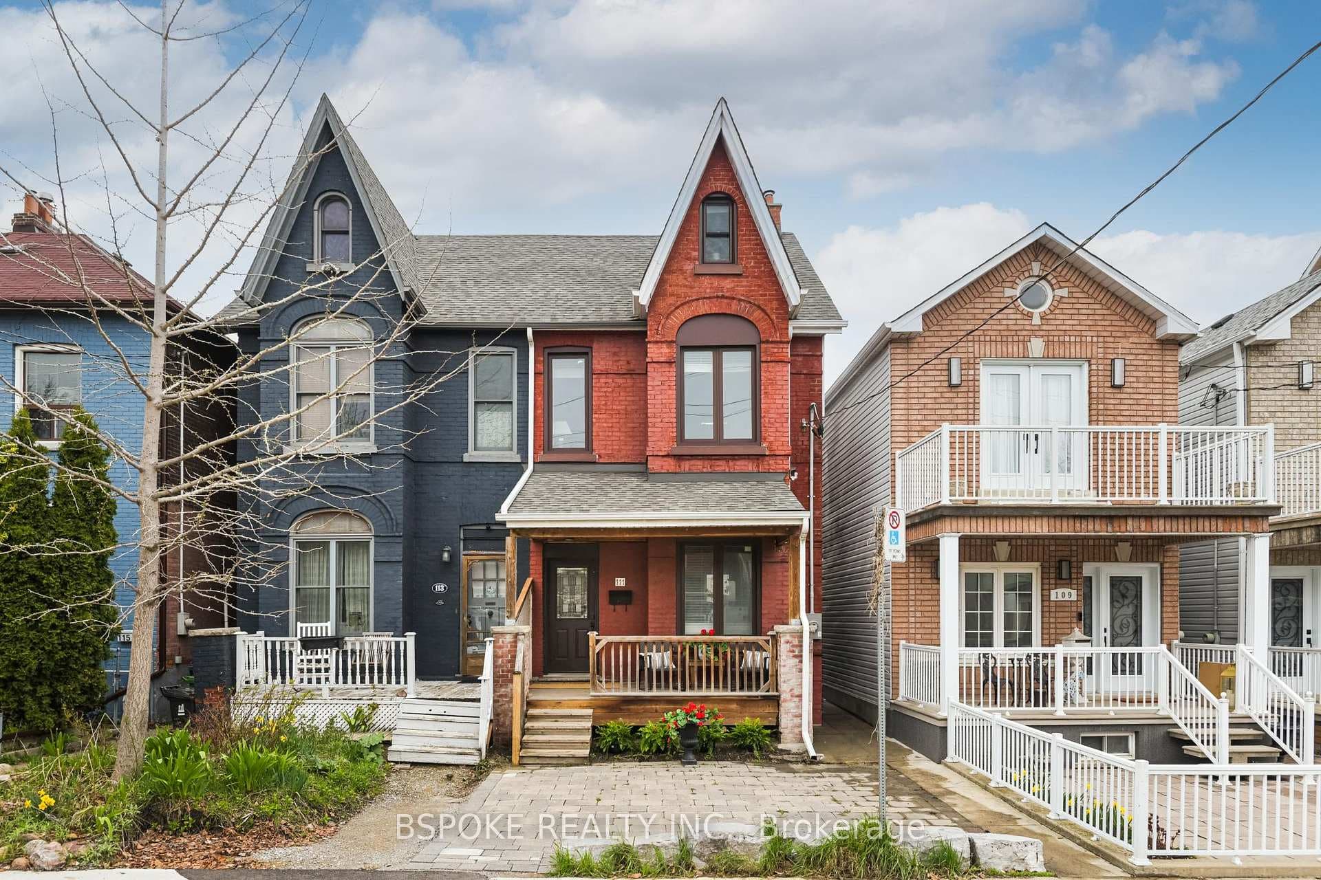 111 Mulock Avenue, Toronto W02