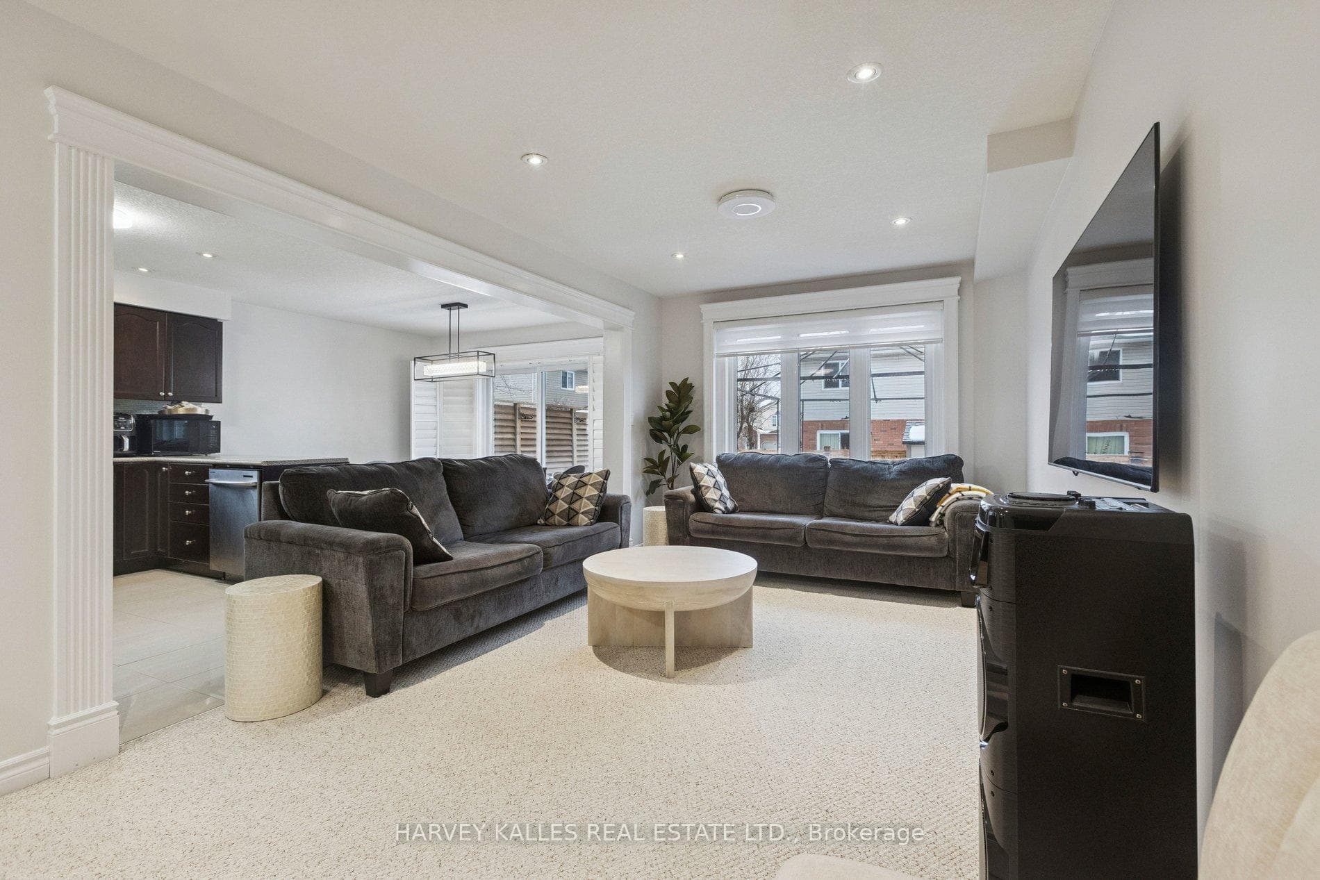 409 Tealby Crescent, Waterloo