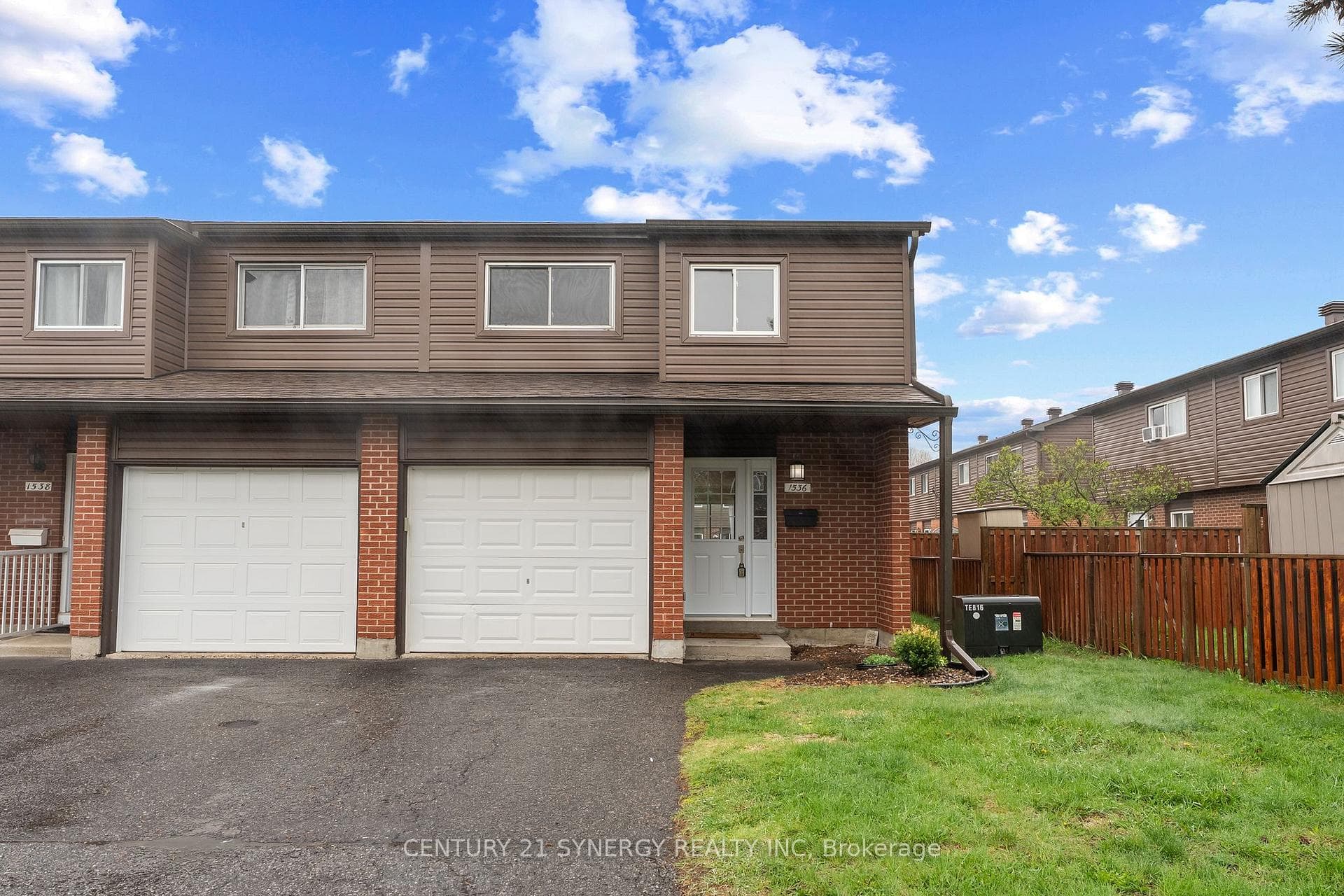 1536 Queensdale Avenue Unit 22, Blossom Park - Airport and Area