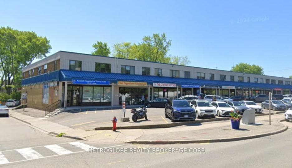 191 Lakeshore Road Unit 11, Mississauga, ON L5G 1G2 - Photo 1