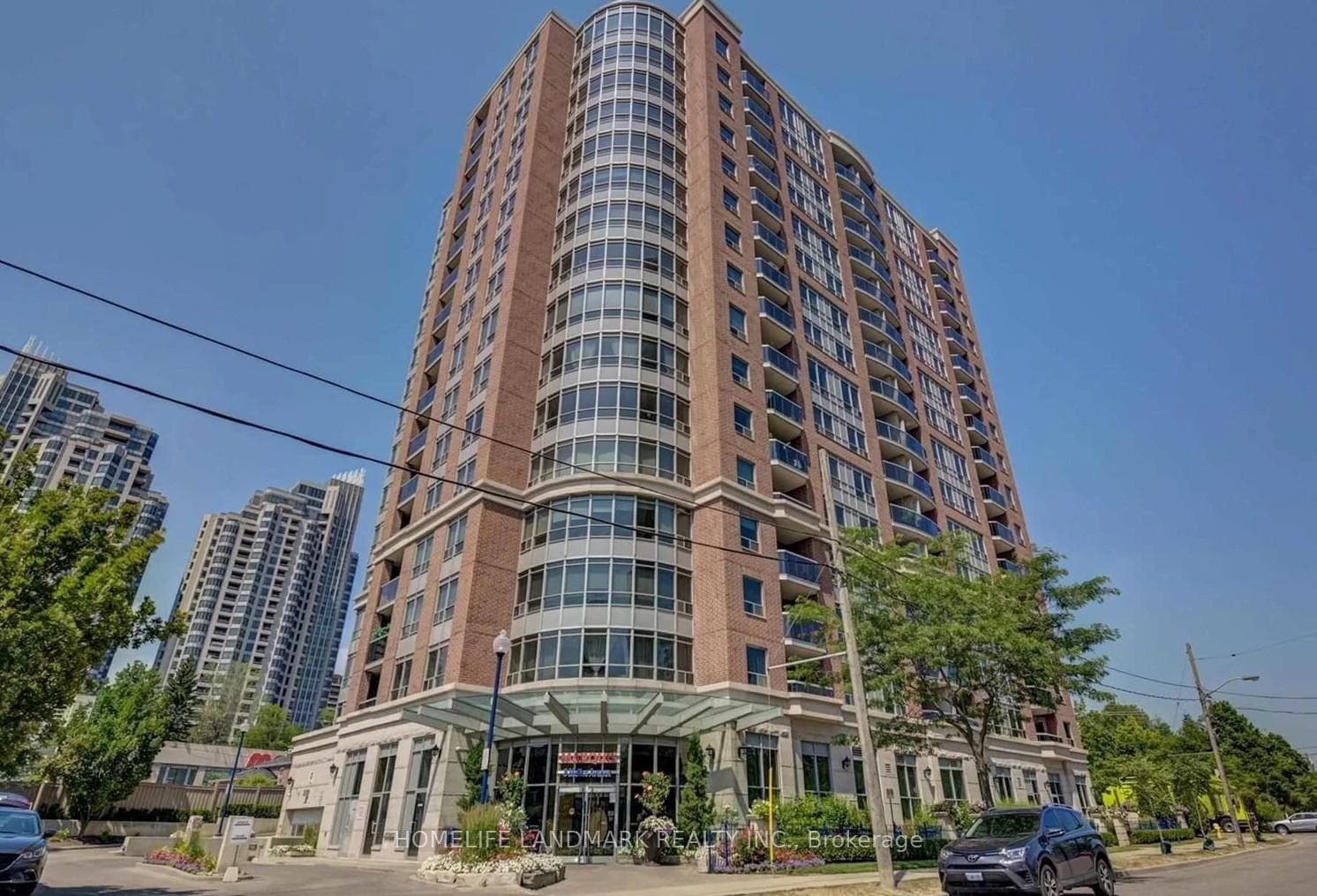 8 McKee Avenue Unit 802, Willowdale / Newtonbrook, ON M2N 7E5 - Photo 1