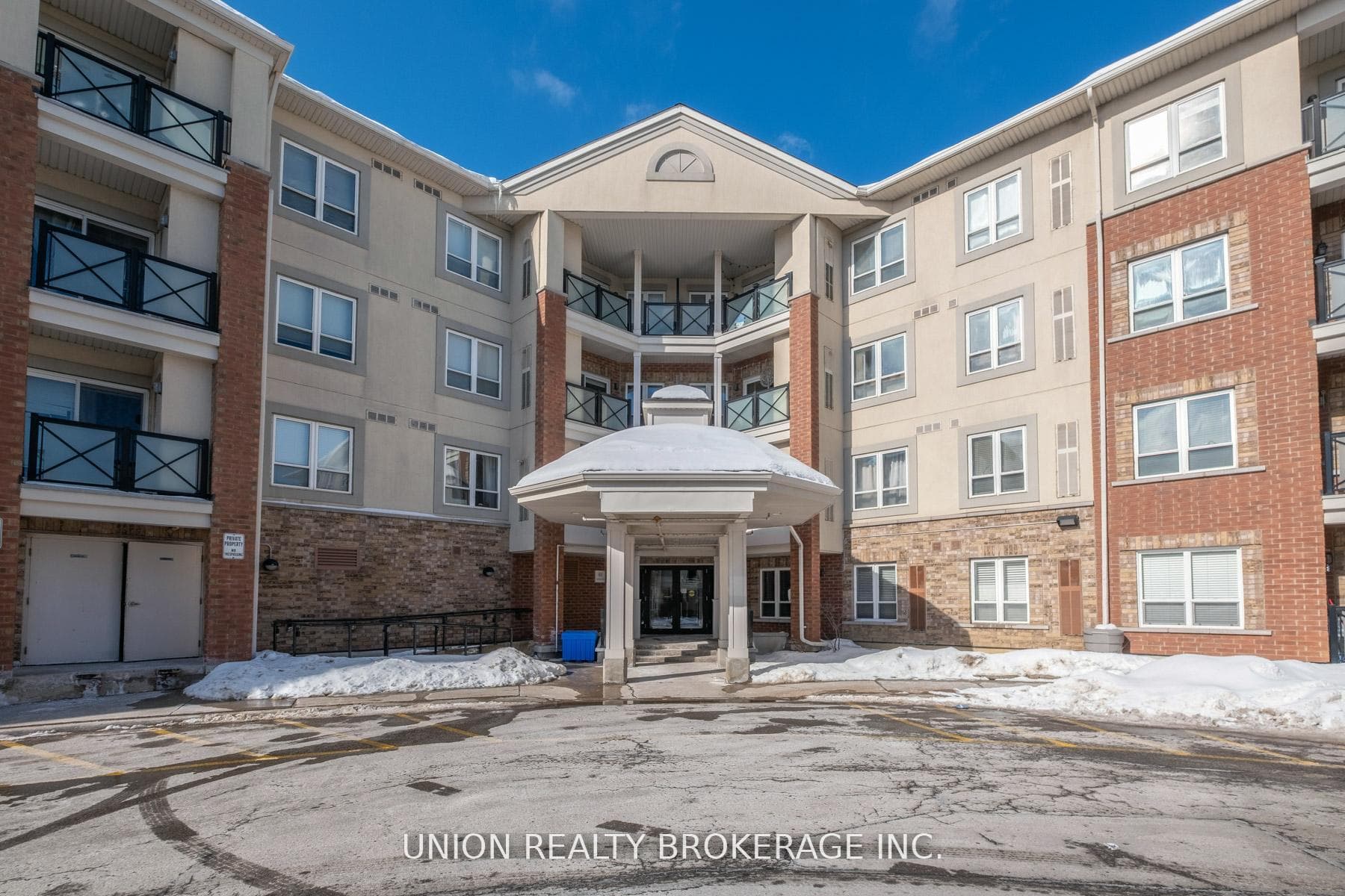 60 Mendelssohn Street Unit 115, Dorset Park / Kennedy Park, ON M1L 0G9 - Photo 1
