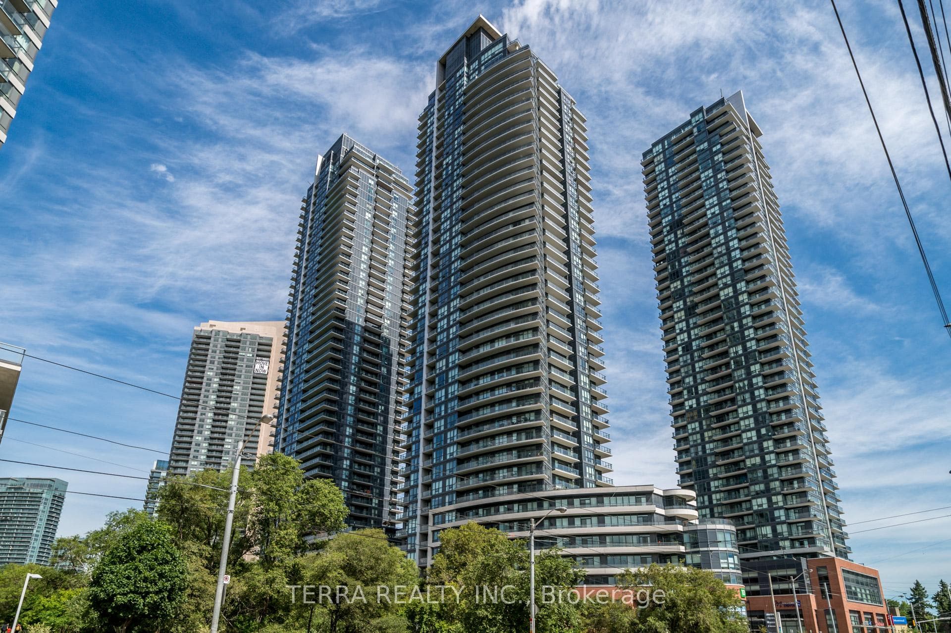 2212 Lakeshore Boulevard Unit 4010, Liberty Village / Parkdale / South Parkdale, ON M8V 3X9 - Photo 1