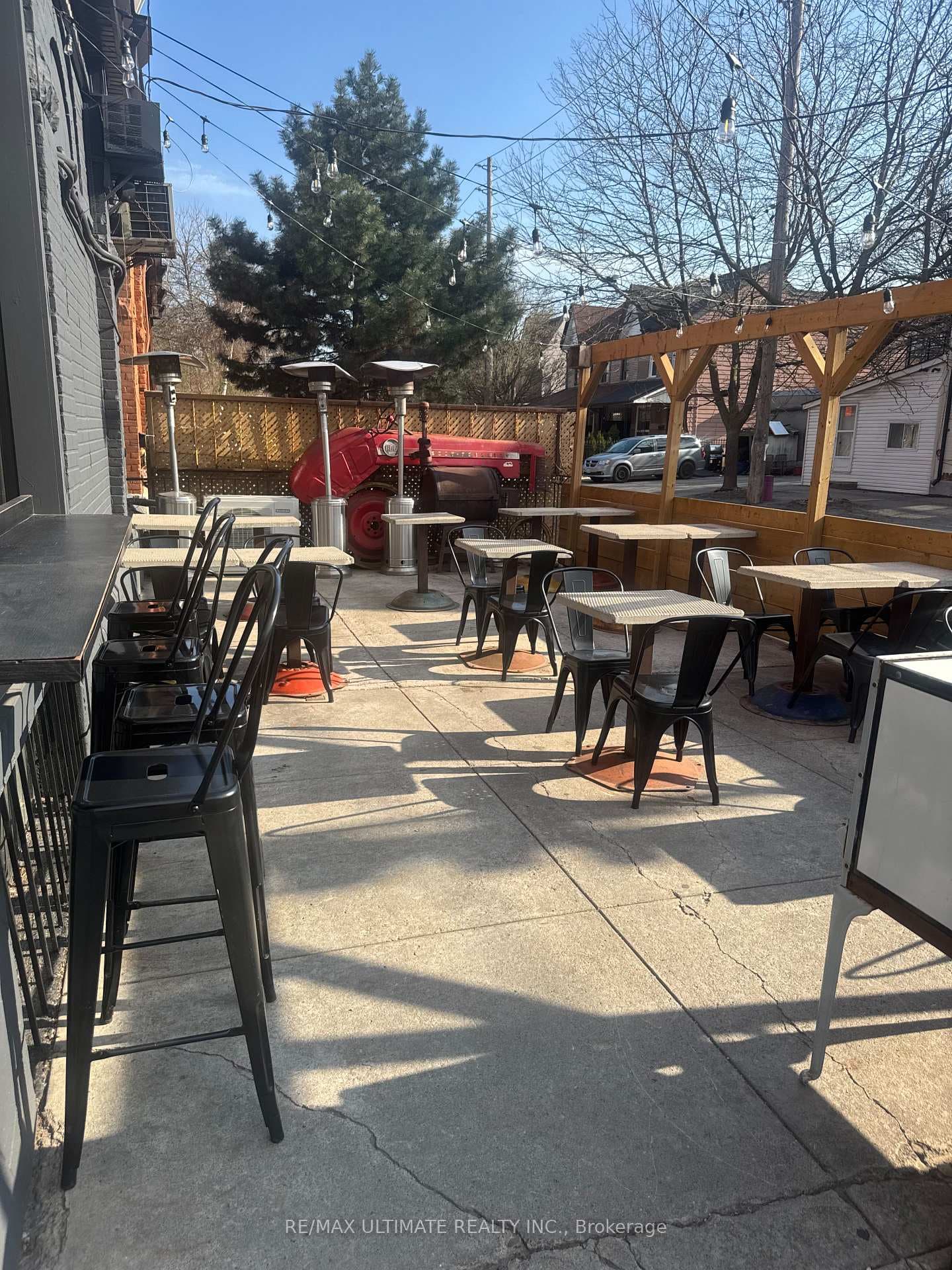 1627 Dupont Street, Bloor West Village / Swansea, ON M6P 3S8 - Photo 1