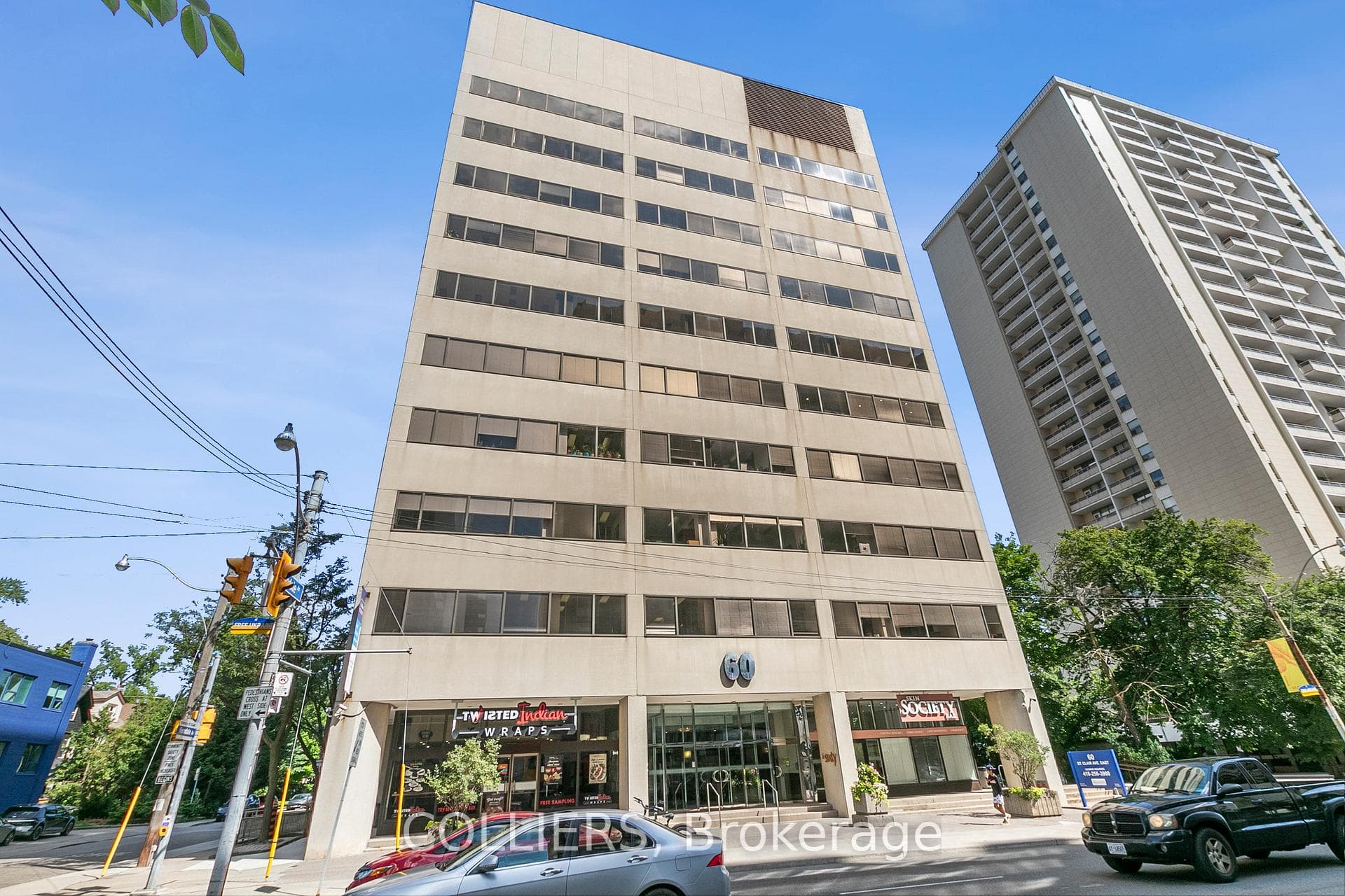 60 St Clair Avenue Unit 910, Rosedale / Moore Park, ON M4T 1N5 - Photo 1