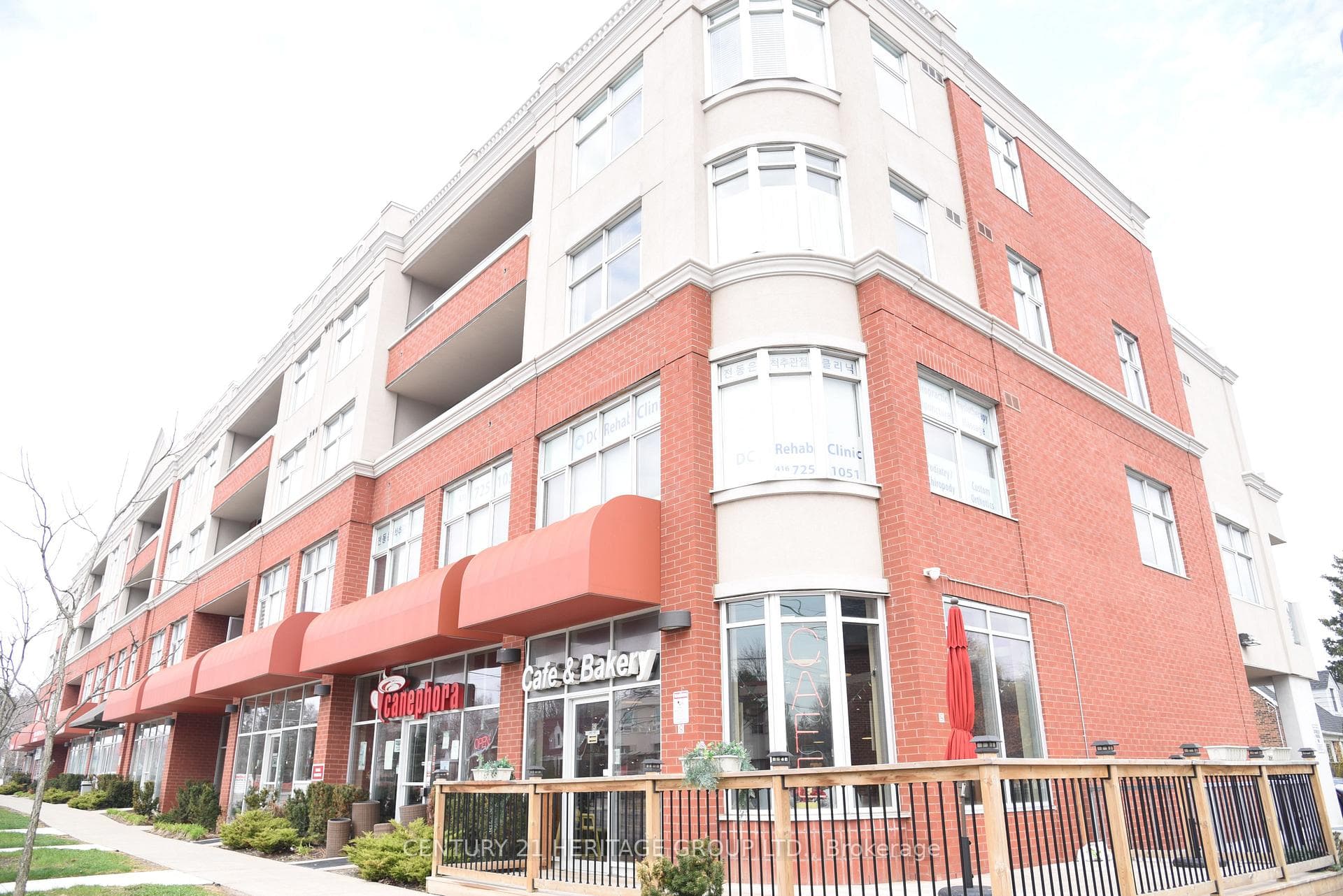 222 Finch Avenue Unit 204, Thornhill / Willowdale, ON M2R 1M6 - Photo 1