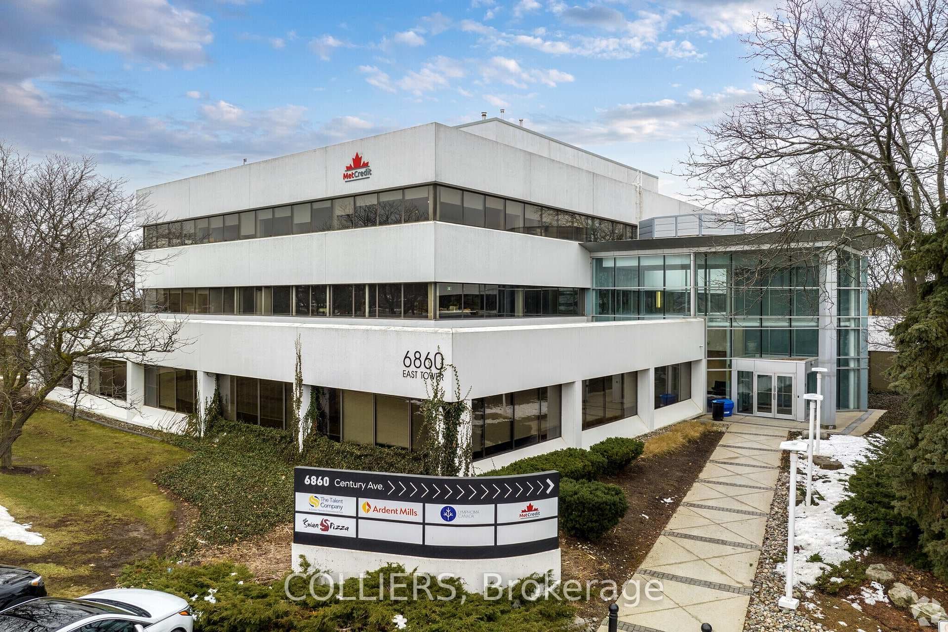 6860 Century Avenue Unit 301, Mississauga, ON L5N 2V8 - Photo 1