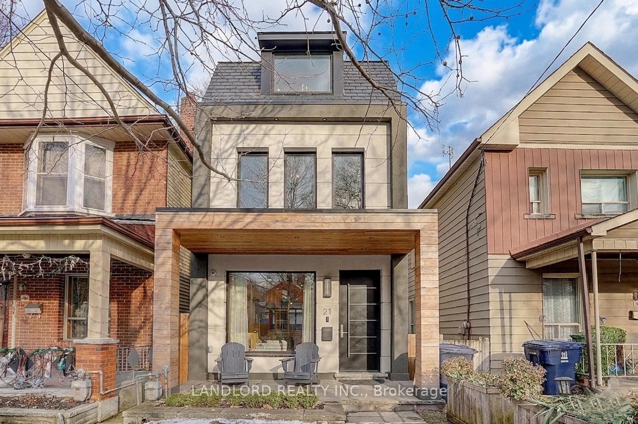 21 Shudell Avenue, Riverdale / Leslieville, ON M4J 1C5 - Photo 1