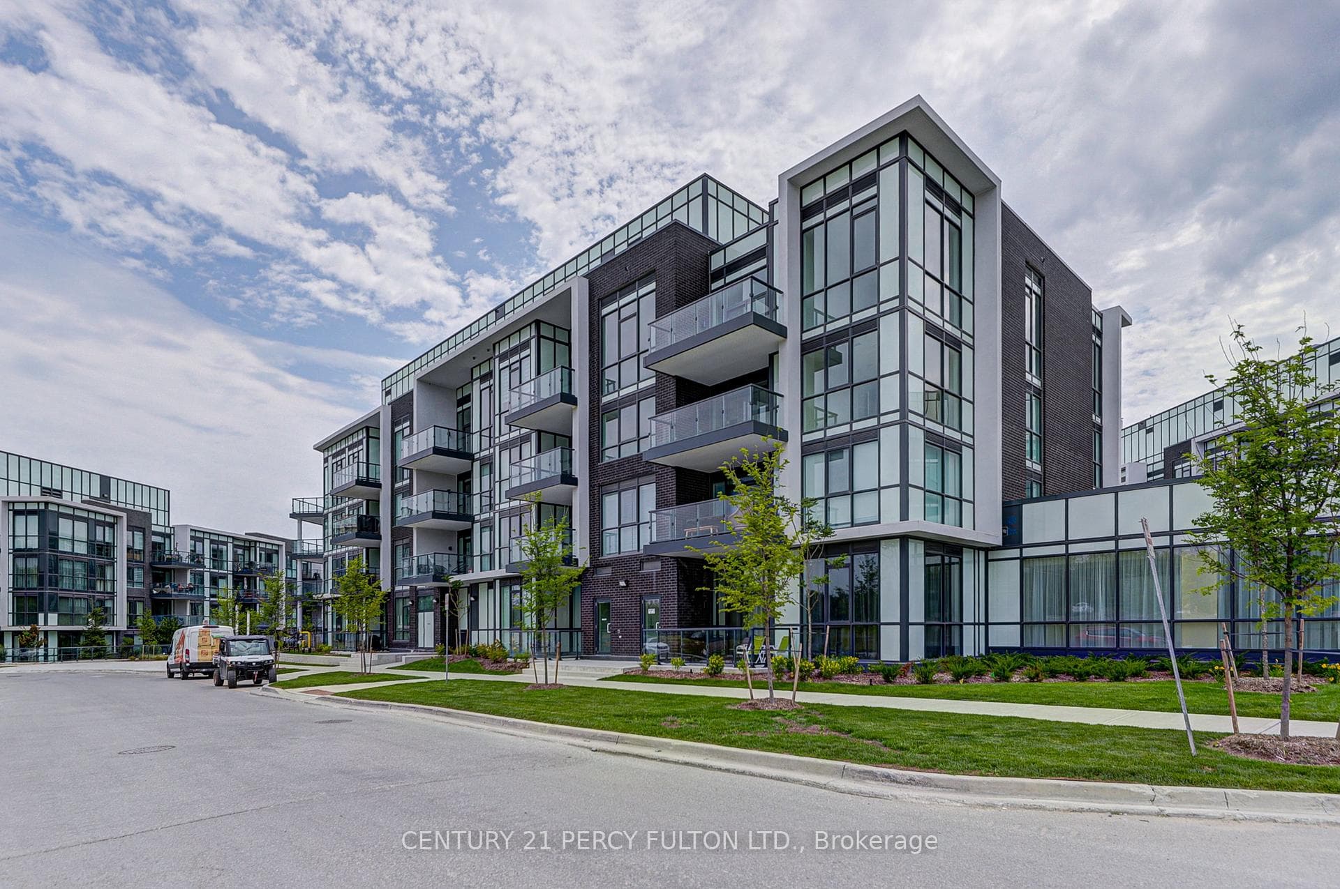 415 Sea Ray Avenue Unit 112, Innisfil, ON L9S 0R5 - Photo 1