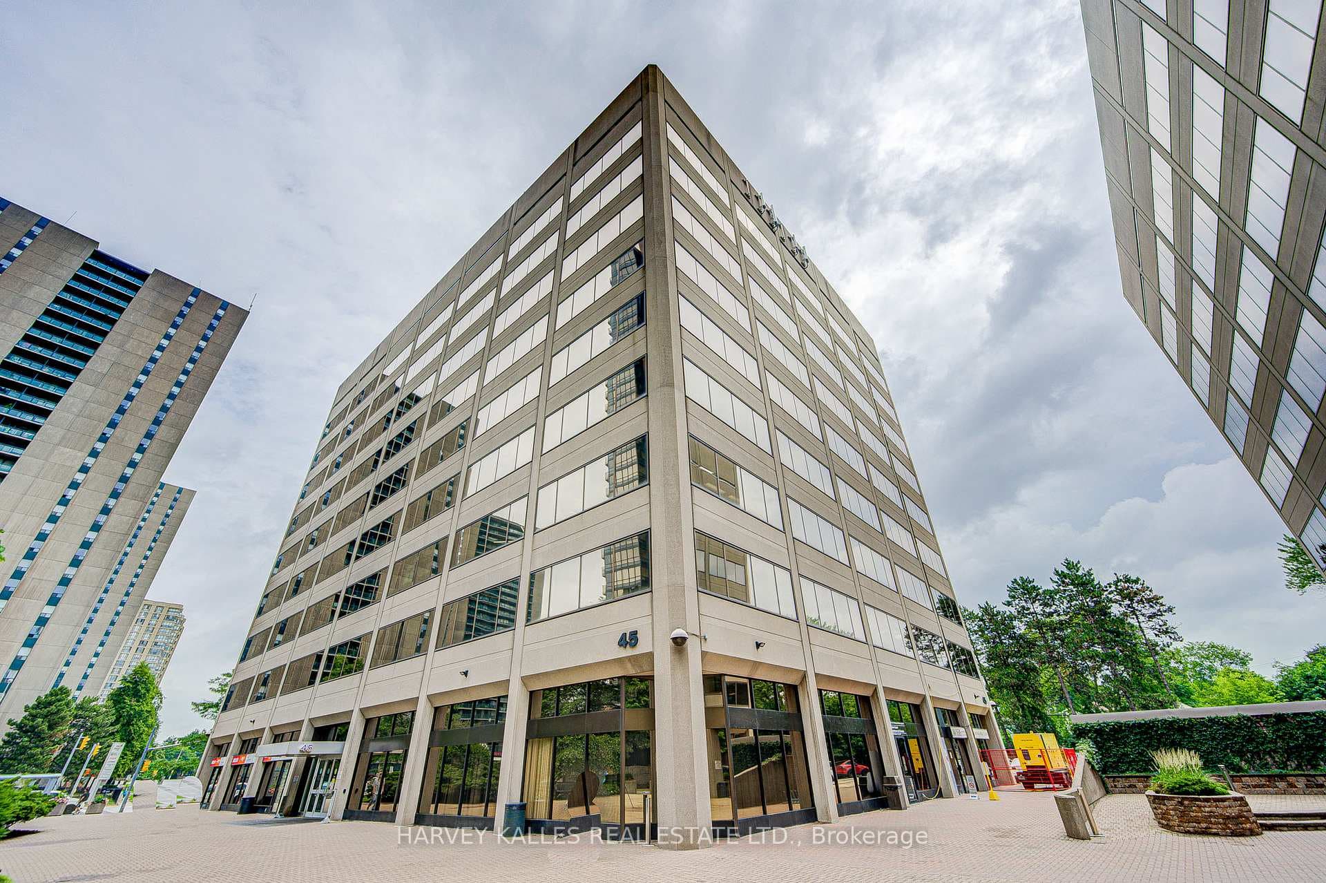45 Sheppard Avenue Unit 910, Willowdale / Newtonbrook, ON M2N 5N1 - Photo 1