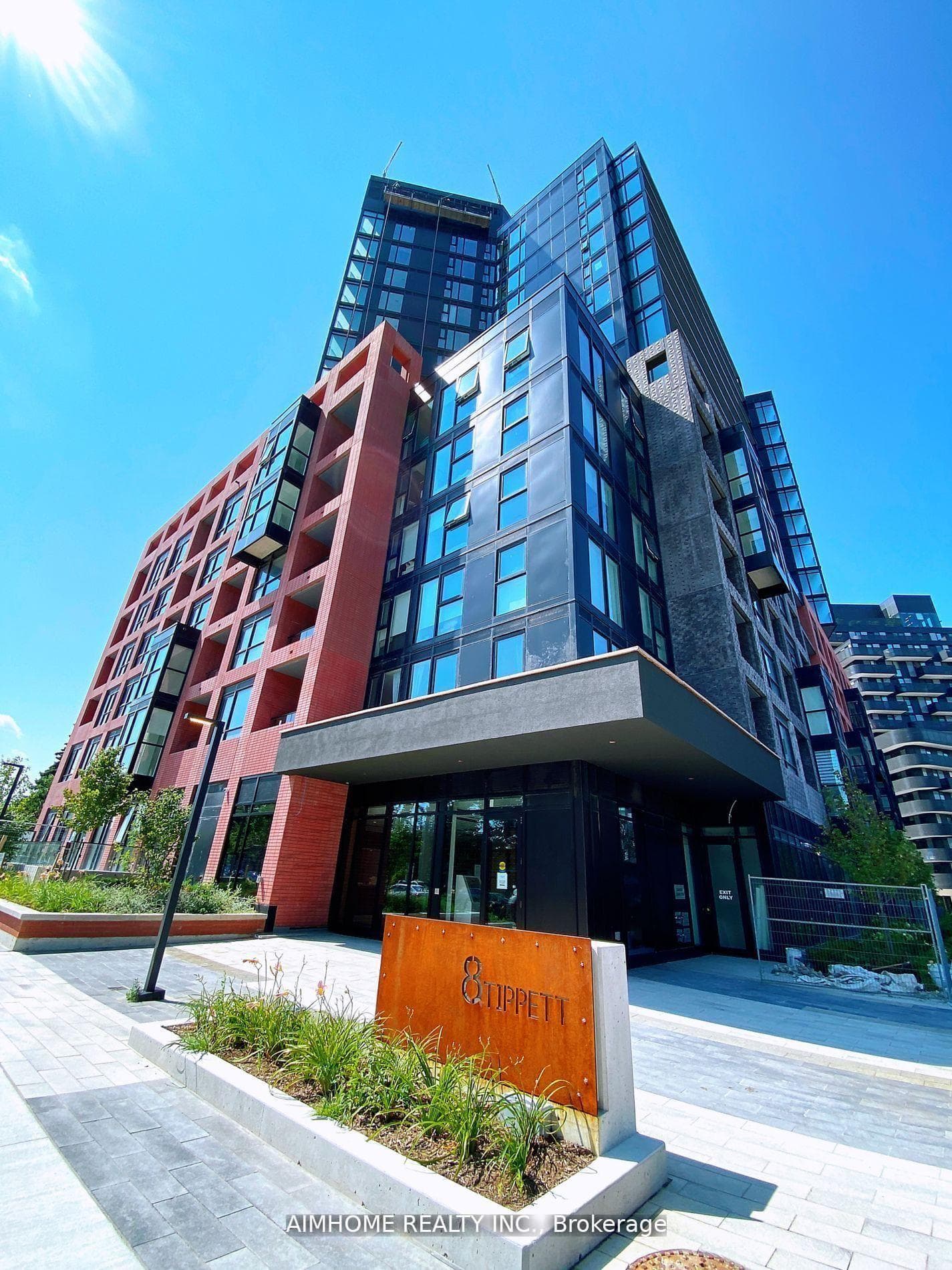8 Tippett Road Unit 1017, North York (Bathurst Manor / Clanton Park), ON M3H 0E7 - Photo 1