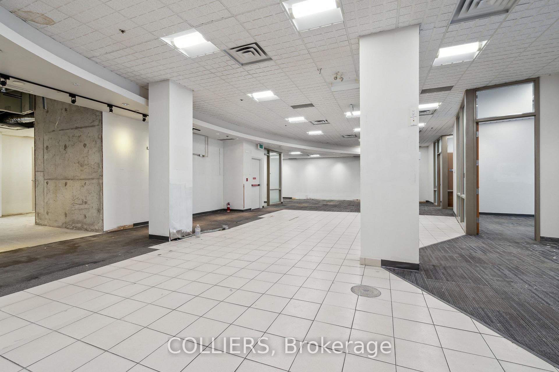 1775 Queen Street Unit 7-10, The Beaches / Upper Beaches, ON M4L 6S6 - Photo 1