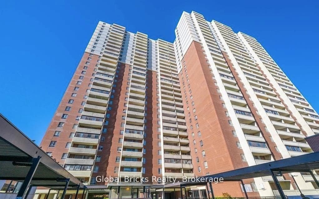 5 Massey Square Unit 2711, Toronto E03