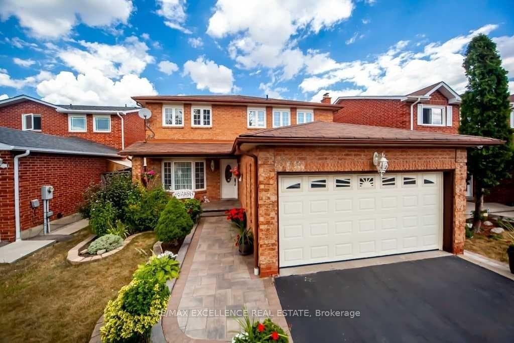 30 Ballycastle Crescent, Brampton, ON L6Z 2T6 - Photo 1