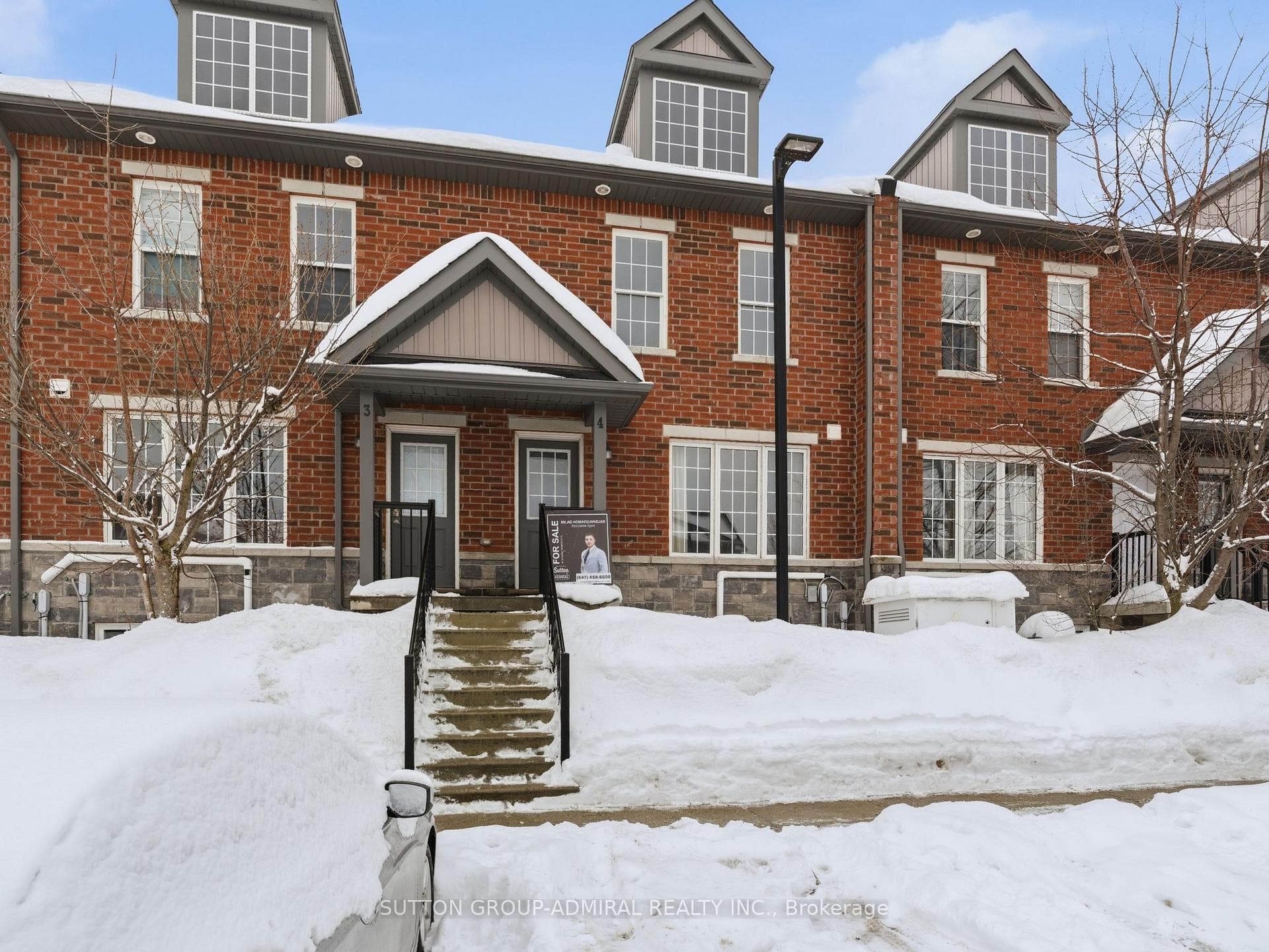 244 Penetanguishene Road Unit 4, Barrie, ON L4M 7C2 - Photo 1