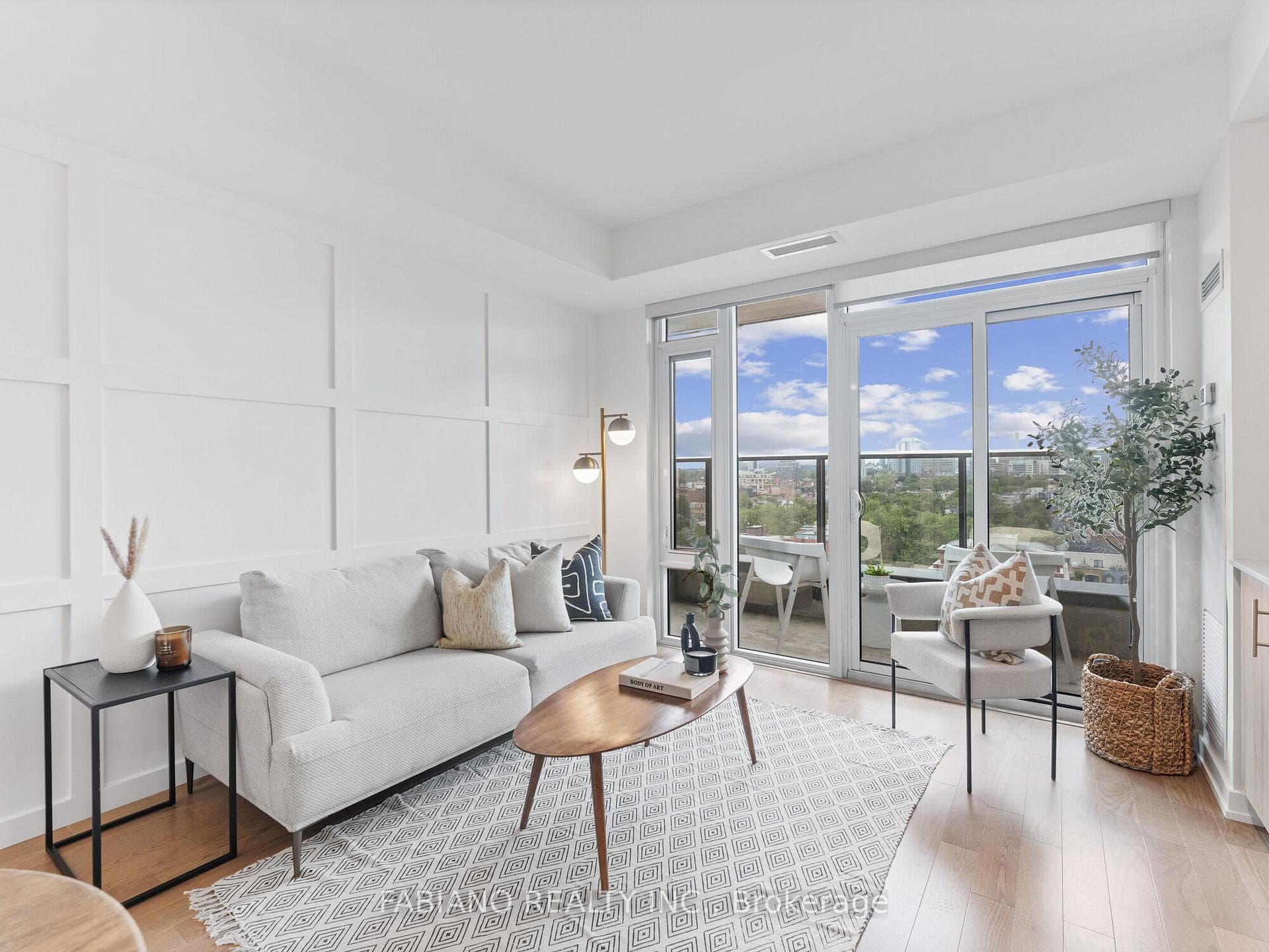 330 Richmond Street Unit 1508, Downtown Toronto / Waterfront, ON M5V 1X2 - Photo 1