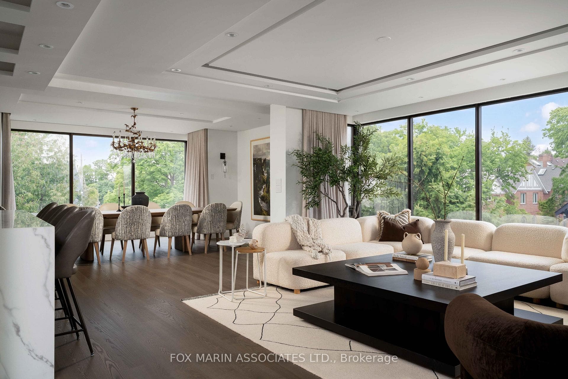342 Spadina Road Unit 405, Forest Hill / Deer Park, ON M5P 2V4 - Photo 1
