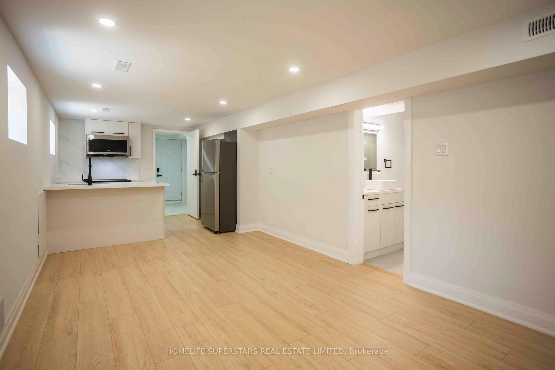 15 Shademaster Court Unit LOWER, Scarborough (Morningside / West Hill), ON M1B 1Y5 - Photo 1