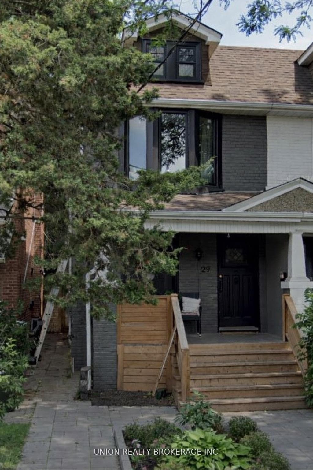 29 Gough Avenue Unit Lower, Riverdale / Leslieville, ON M4K 3N6 - Photo 1