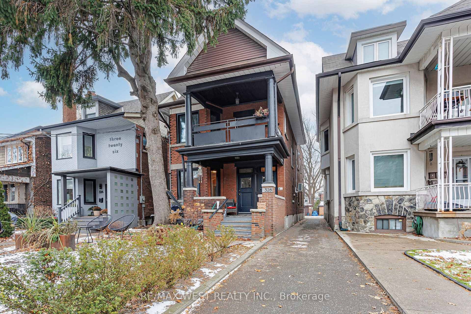 328 High Park Avenue, Bloor West Village / Swansea, ON M6P 2S7 - Photo 1