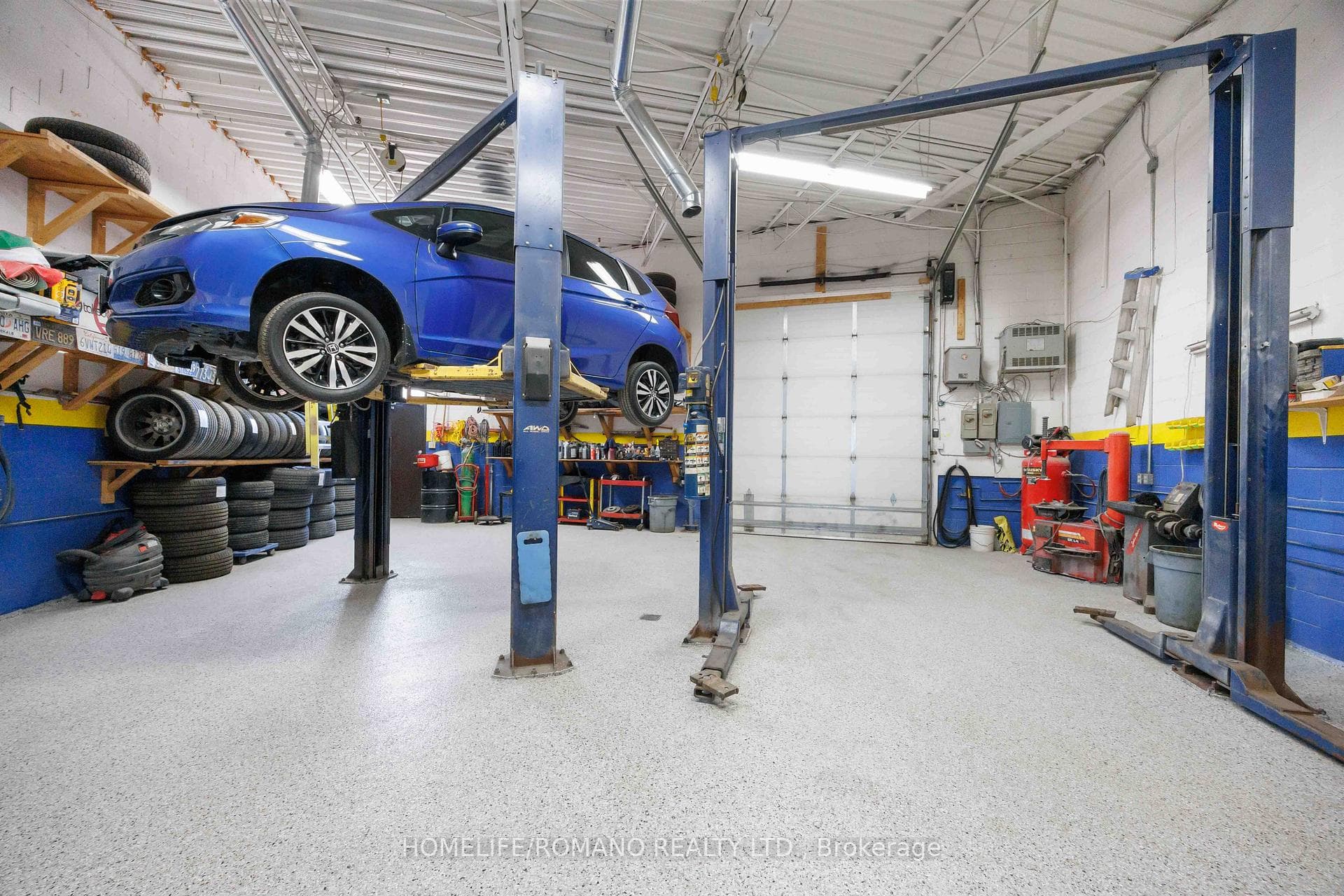 101 Toro Road Unit 35, Downsview / Black Creek, ON M3J 2Z1 - Photo 1