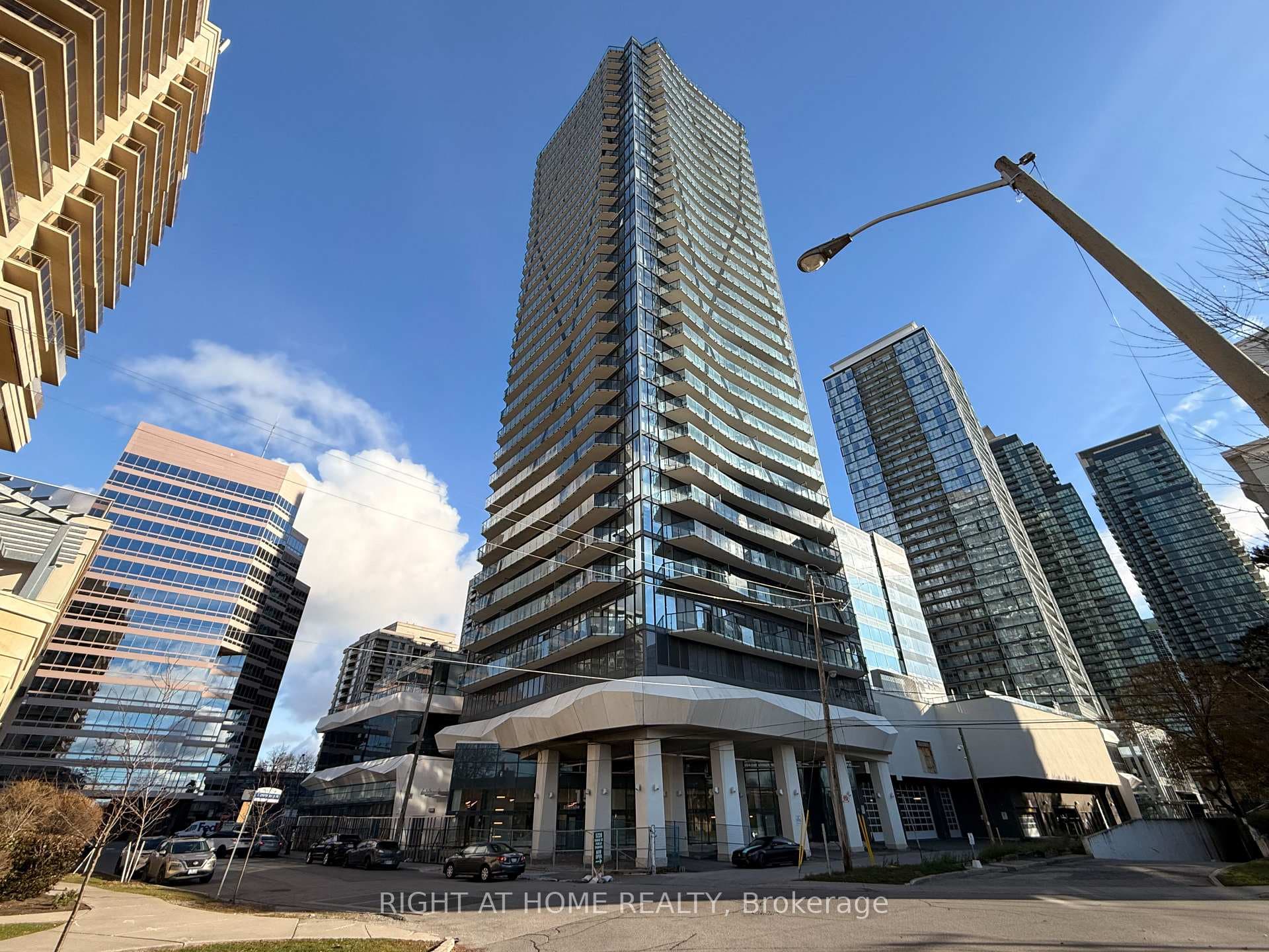 15 Ellerslie Avenue Unit PH03, Thornhill / Willowdale, ON M2N 0E7 - Photo 1