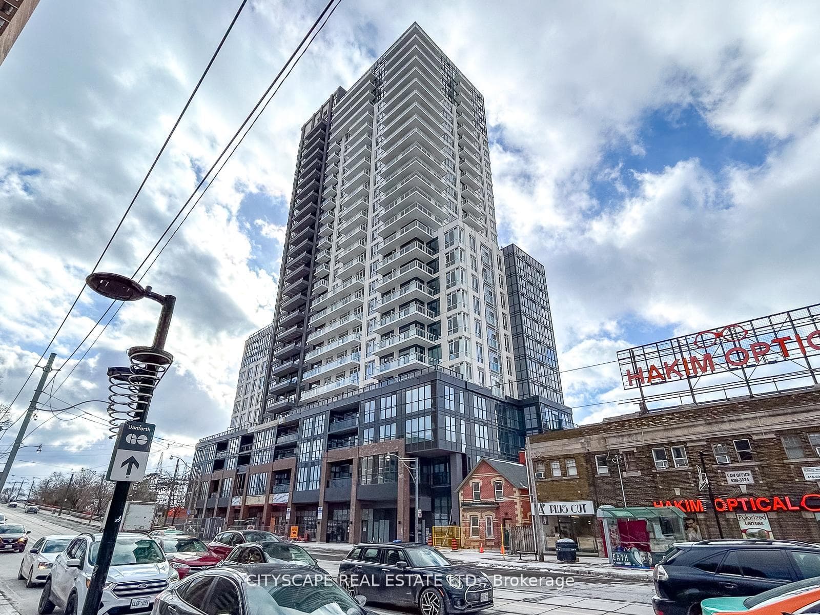 286 Main Street Unit 1811, The Beaches / Upper Beaches, ON M4C 4X4 - Photo 1