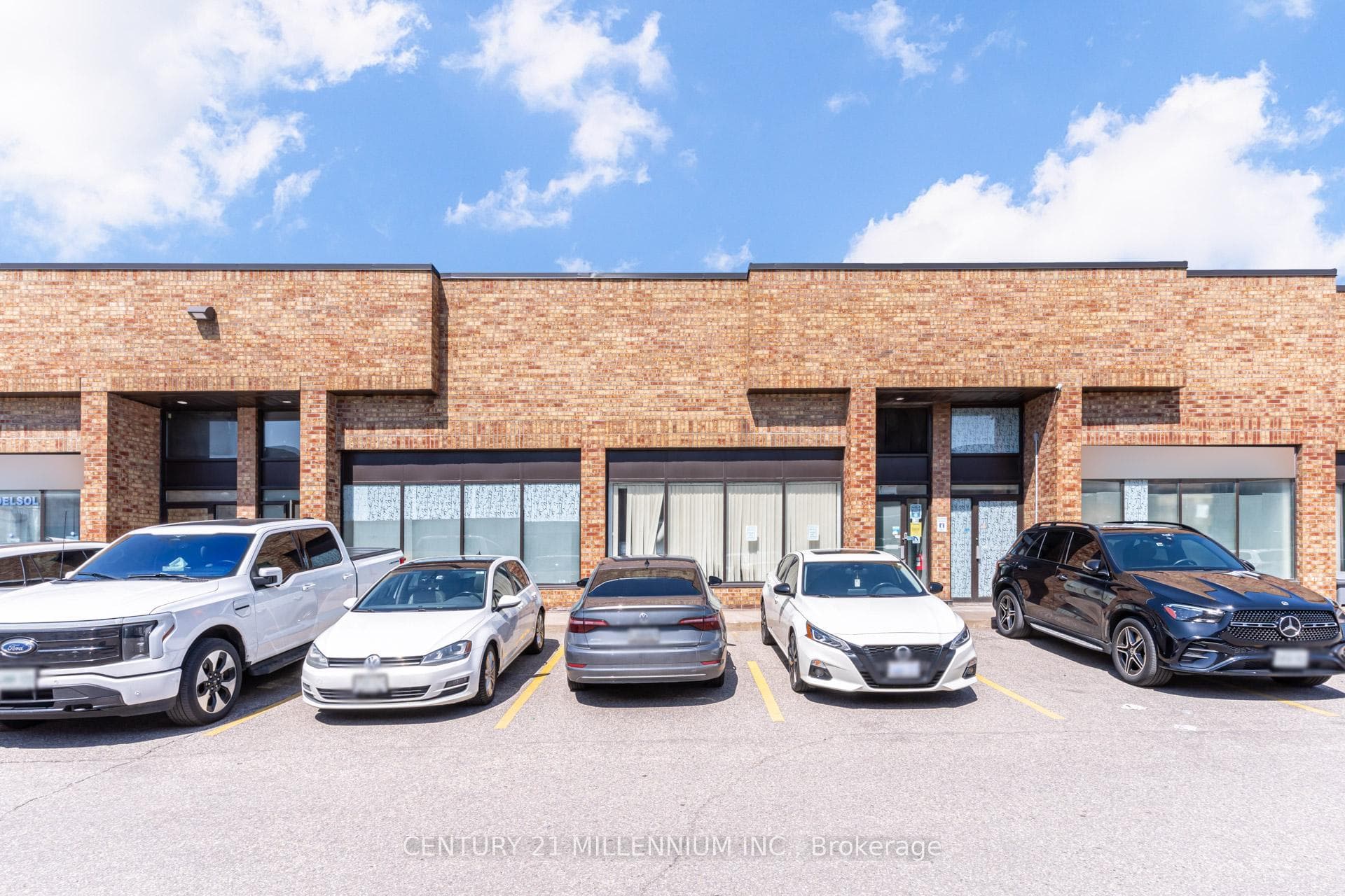 6730 Davand Drive Unit 17, 18 & 19, Mississauga, ON L5T 2K8 - Photo 1