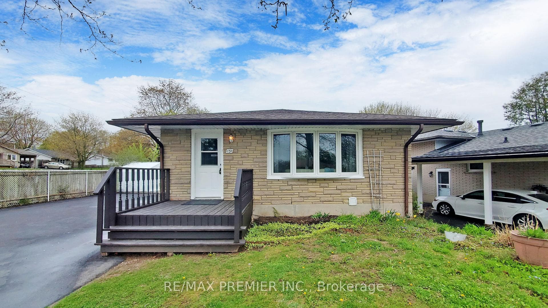 131 Pinedale Drive, Kitchener