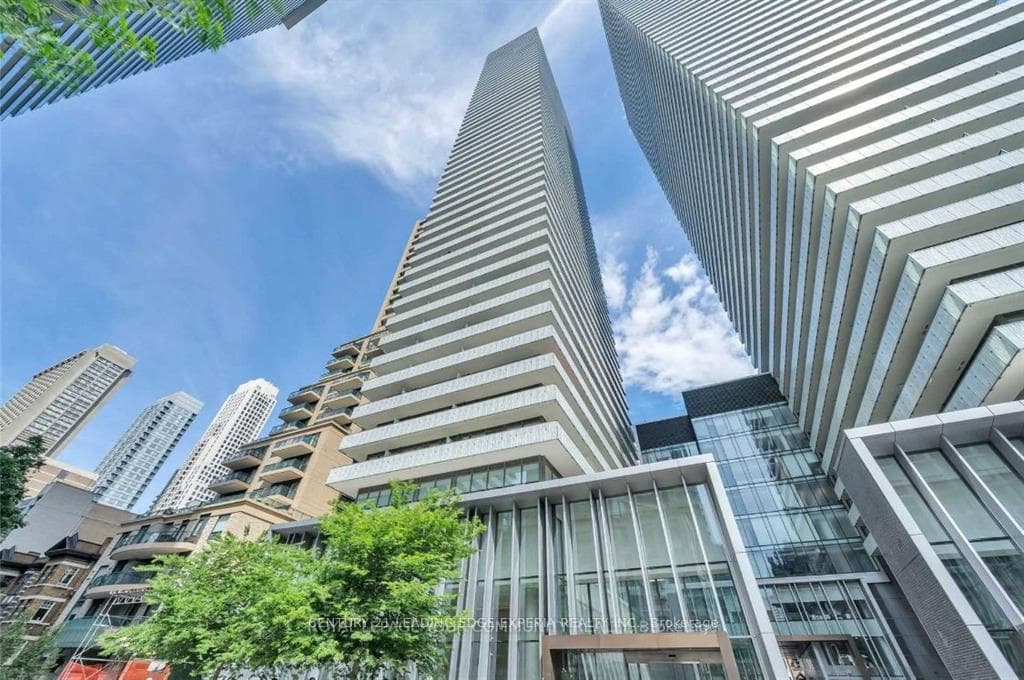 42 Charles Street Unit 3708, Regent Park / Cabbagetown / St. James Town, ON M4Y 0B7 - Photo 1