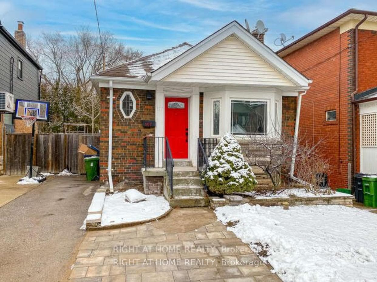 157 Woodycrest Avenue, Danforth / East York, ON M4J 3B8 - Photo 1