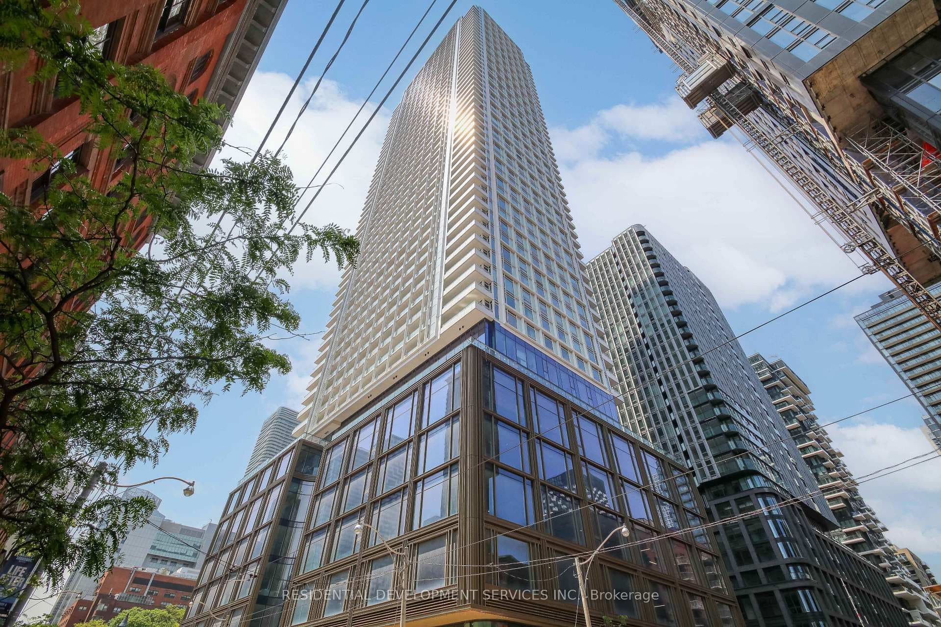 88 Queen Street Unit 5108, Toronto C08