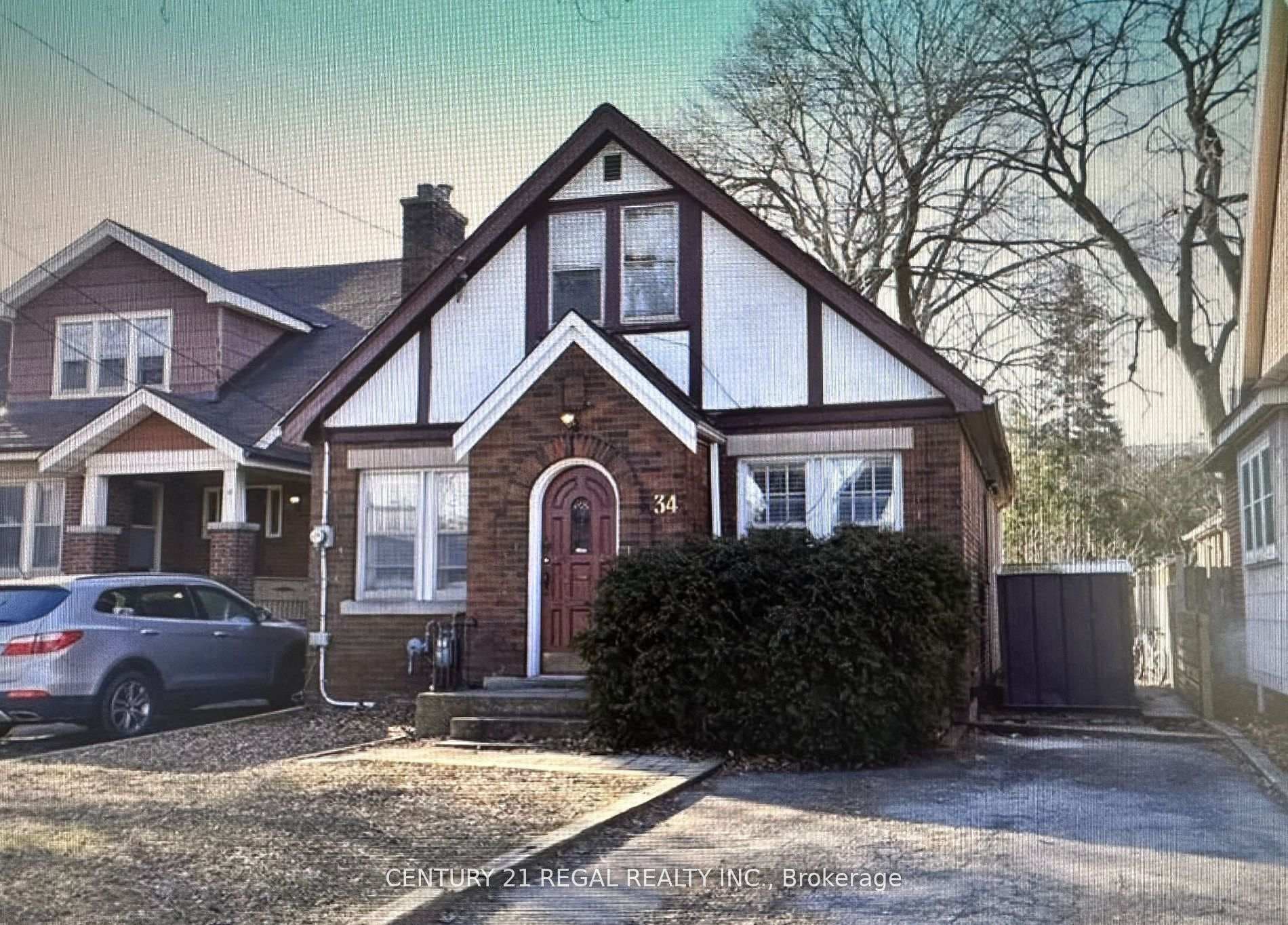34 Dalewood Avenue, Hamilton, ON L8S 1Y8 - Photo 1