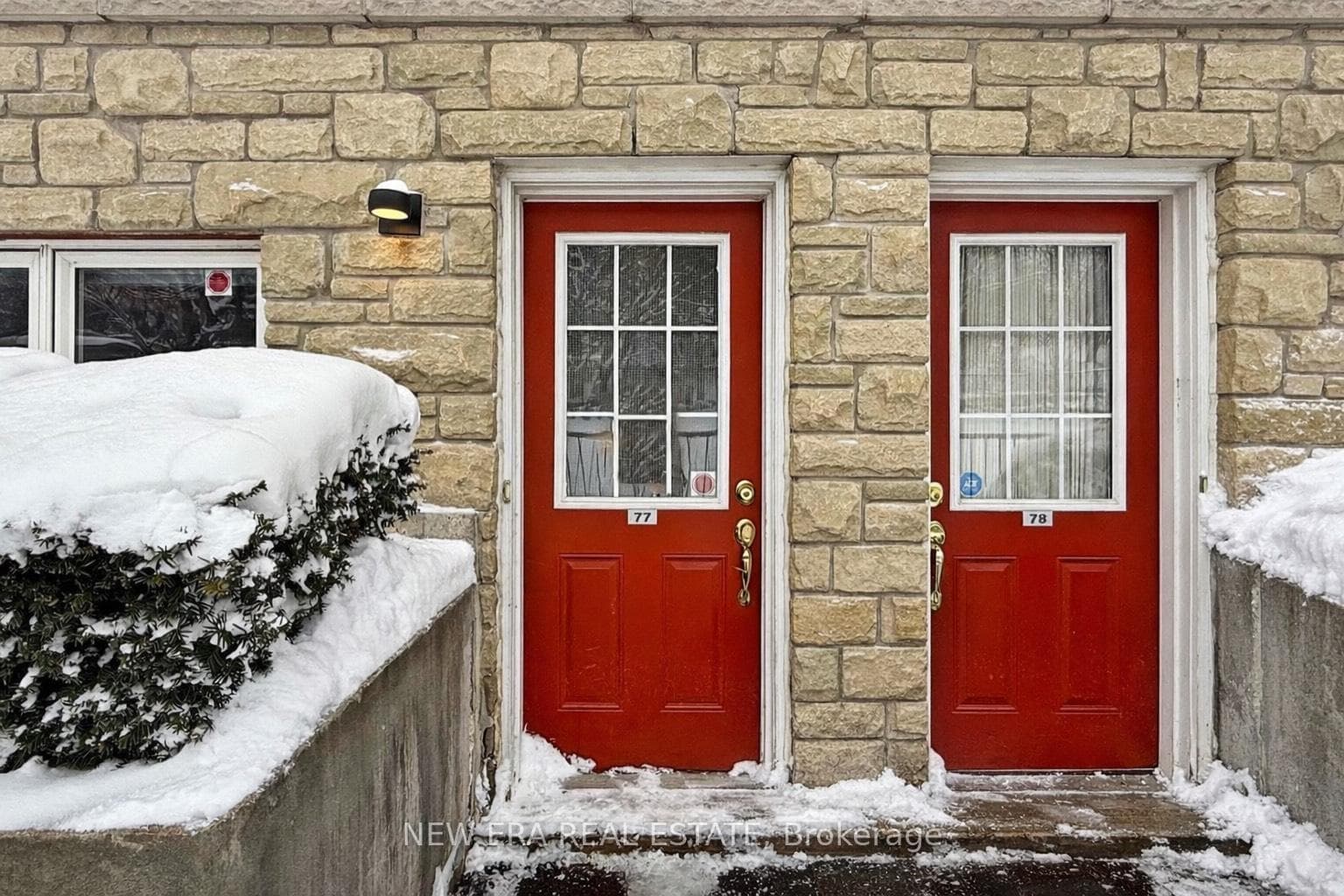 65 Foundry Avenue Unit 77, Bloor West Village / Swansea, ON M6H 4K7 - Photo 1