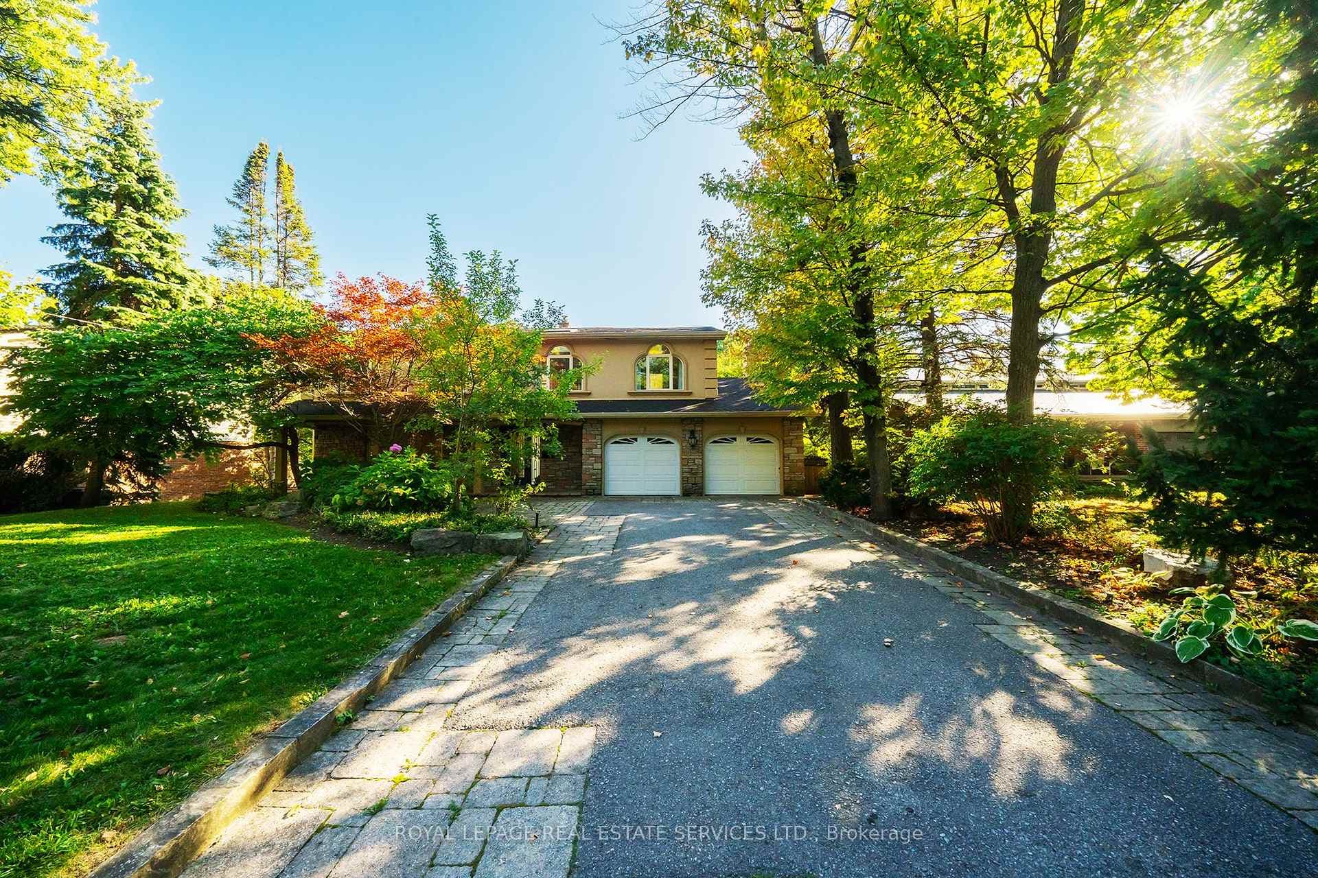 3278 Credit Heights Drive, Mississauga, ON L5C 2L7 - Photo 1