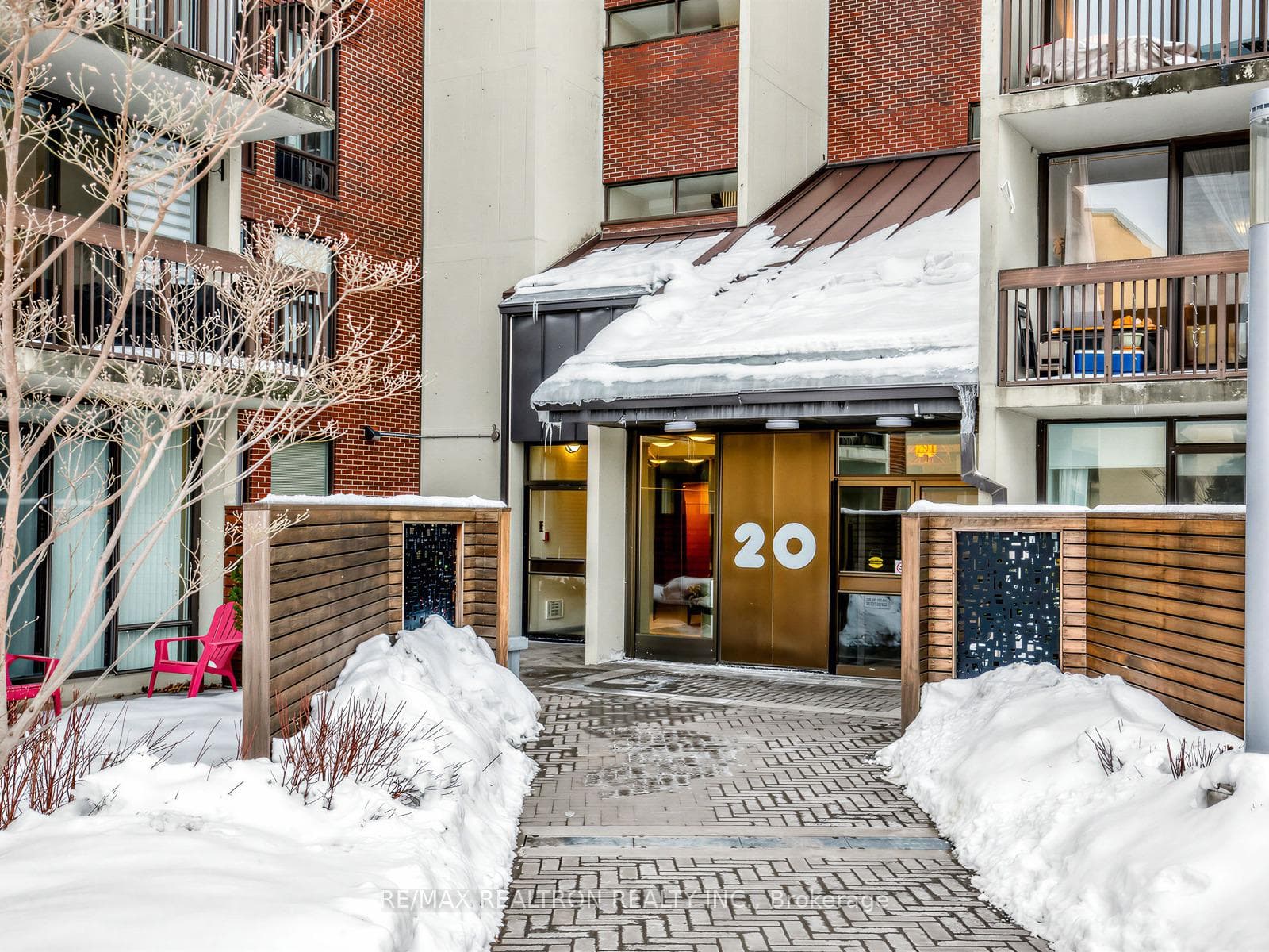 20 Fashion Roseway N/A Unit 505, Willowdale / Newtonbrook, ON M2N 6B5 - Photo 1
