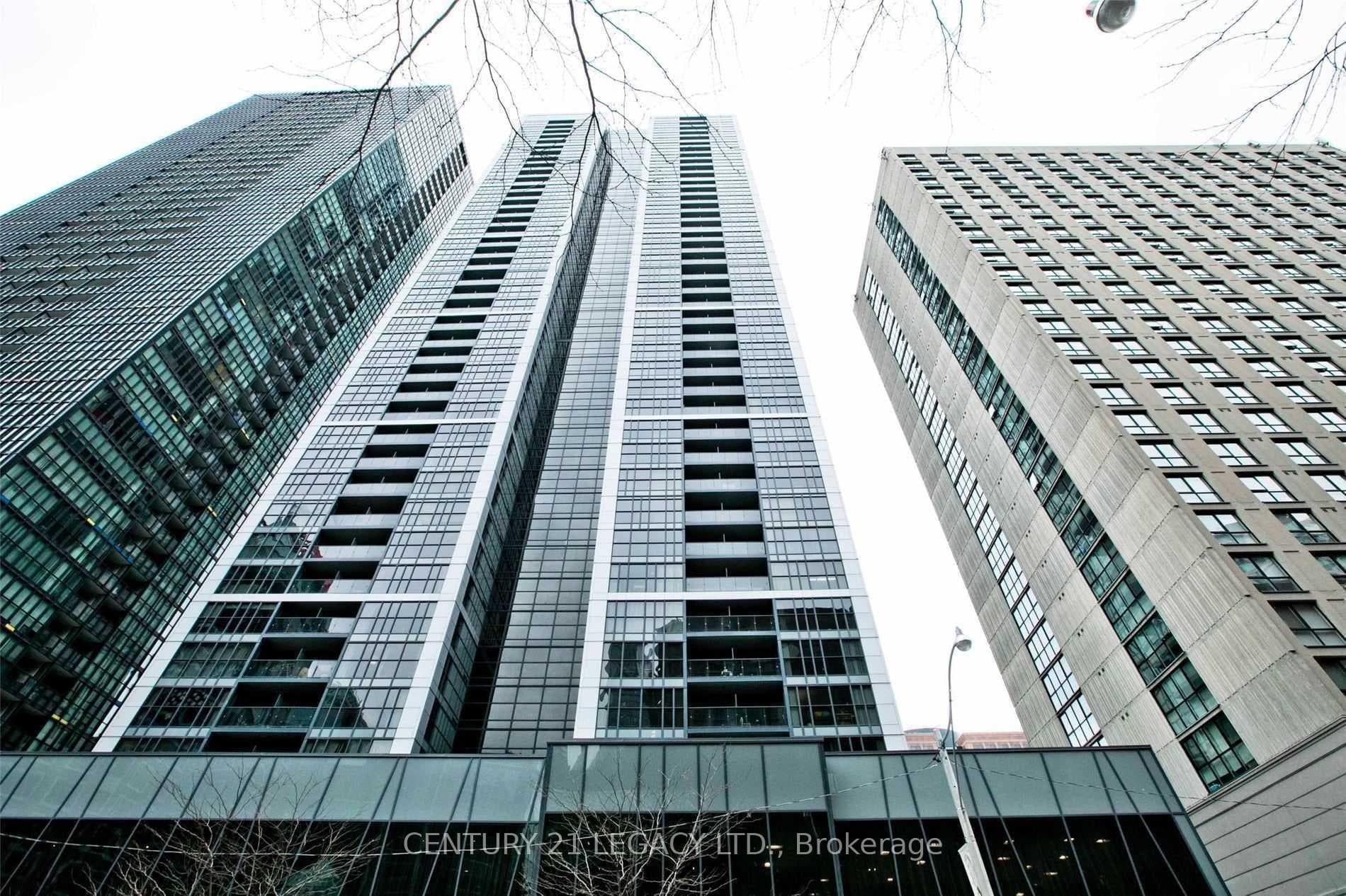 28 Ted Rogers Way Unit 1510, Toronto C08