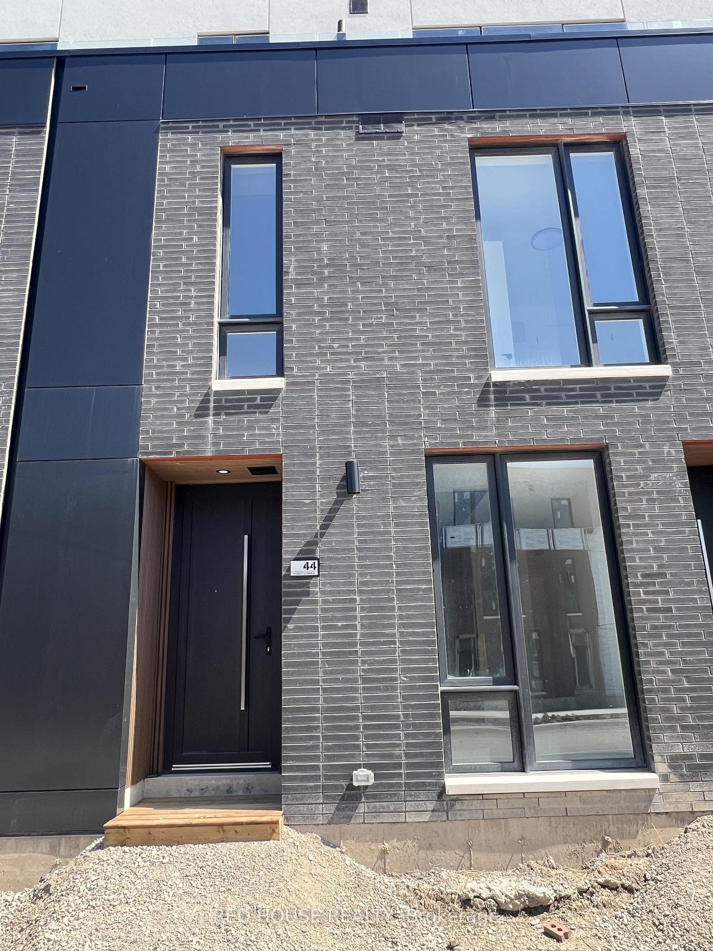 44 Everett Common, St. Catharines