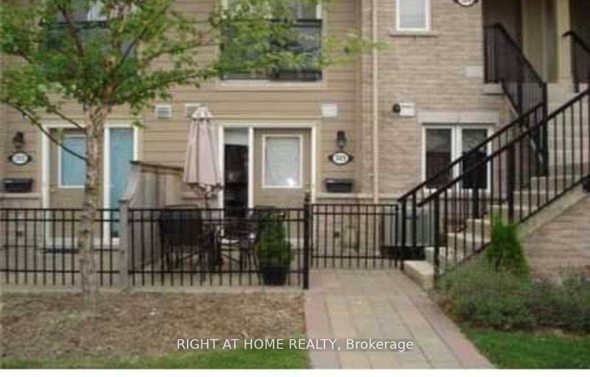 4975 southampton Drive, Mississauga, ON L5M 8E4 - Photo 1