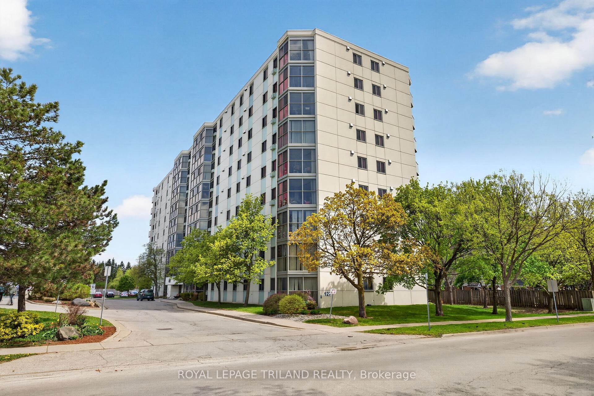 127 Belmont Drive Unit 810, London South, ON N6J 4J7 - Photo 1