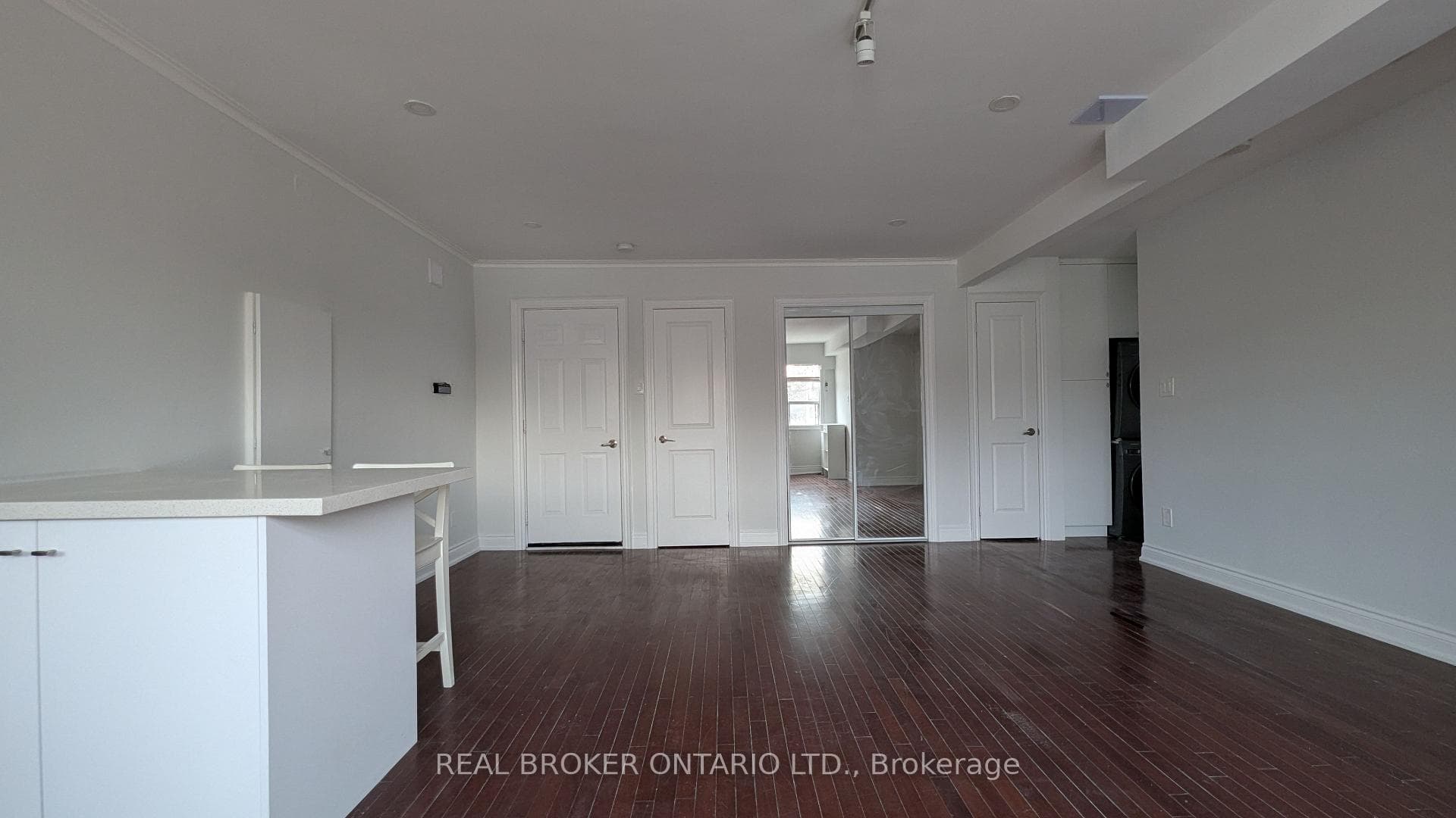 2209 Gerrard Street Unit 2, The Beaches / Upper Beaches, ON M4E 2V9 - Photo 1