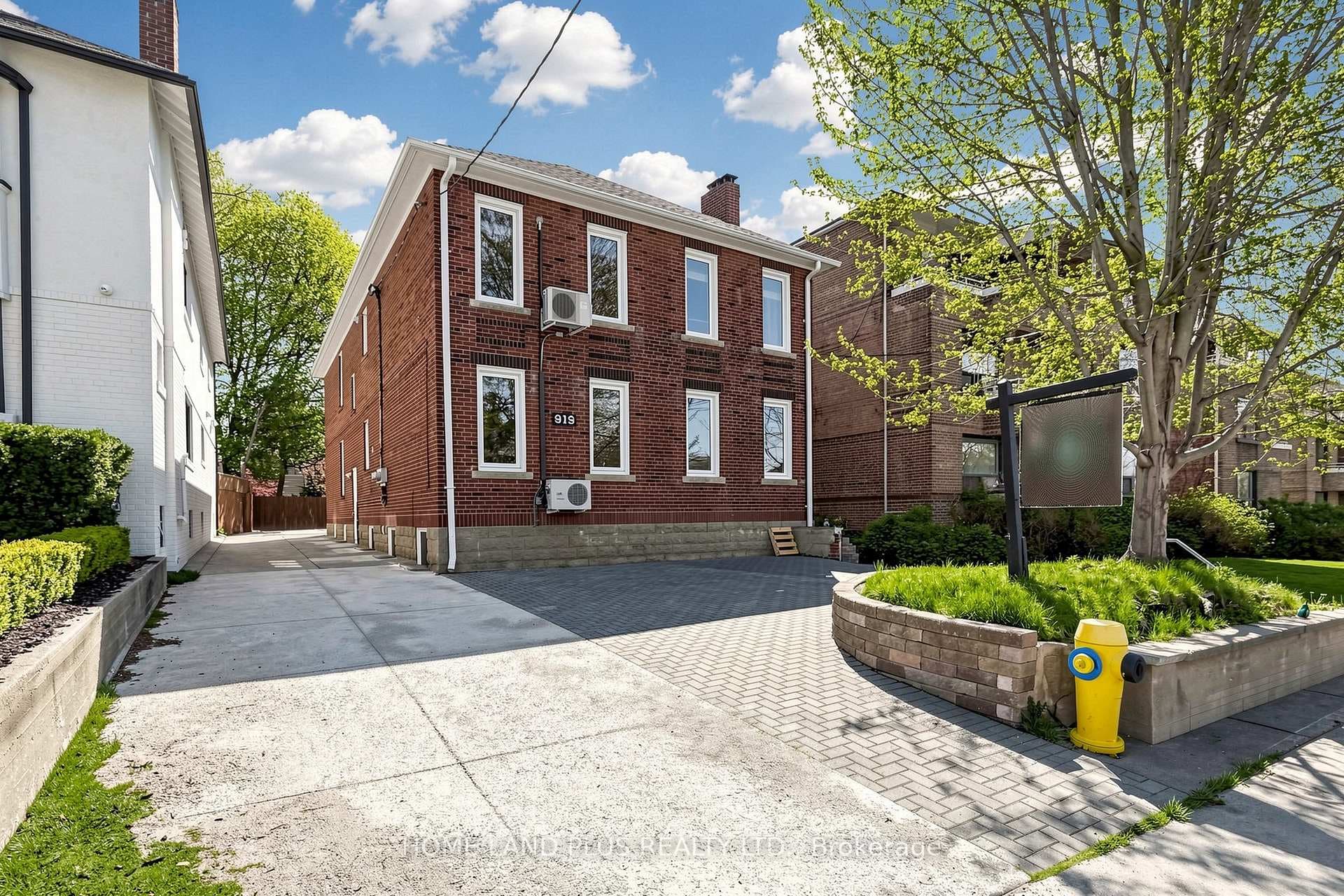 919 Avenue Road Unit Unit 3, Toronto C03