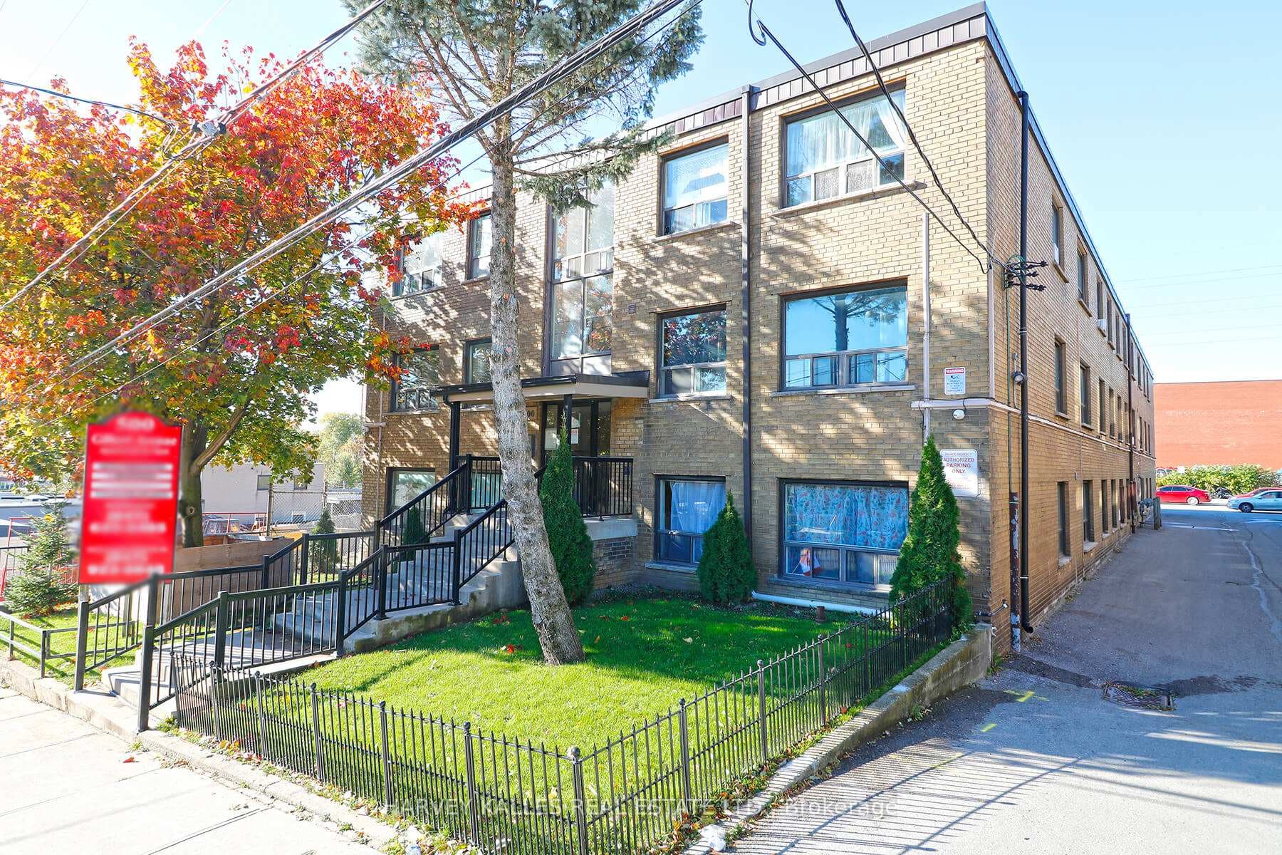 500 Gilbert Avenue Unit 108, Keelesdale / Eglinton West, ON M6E 4X5 - Photo 1